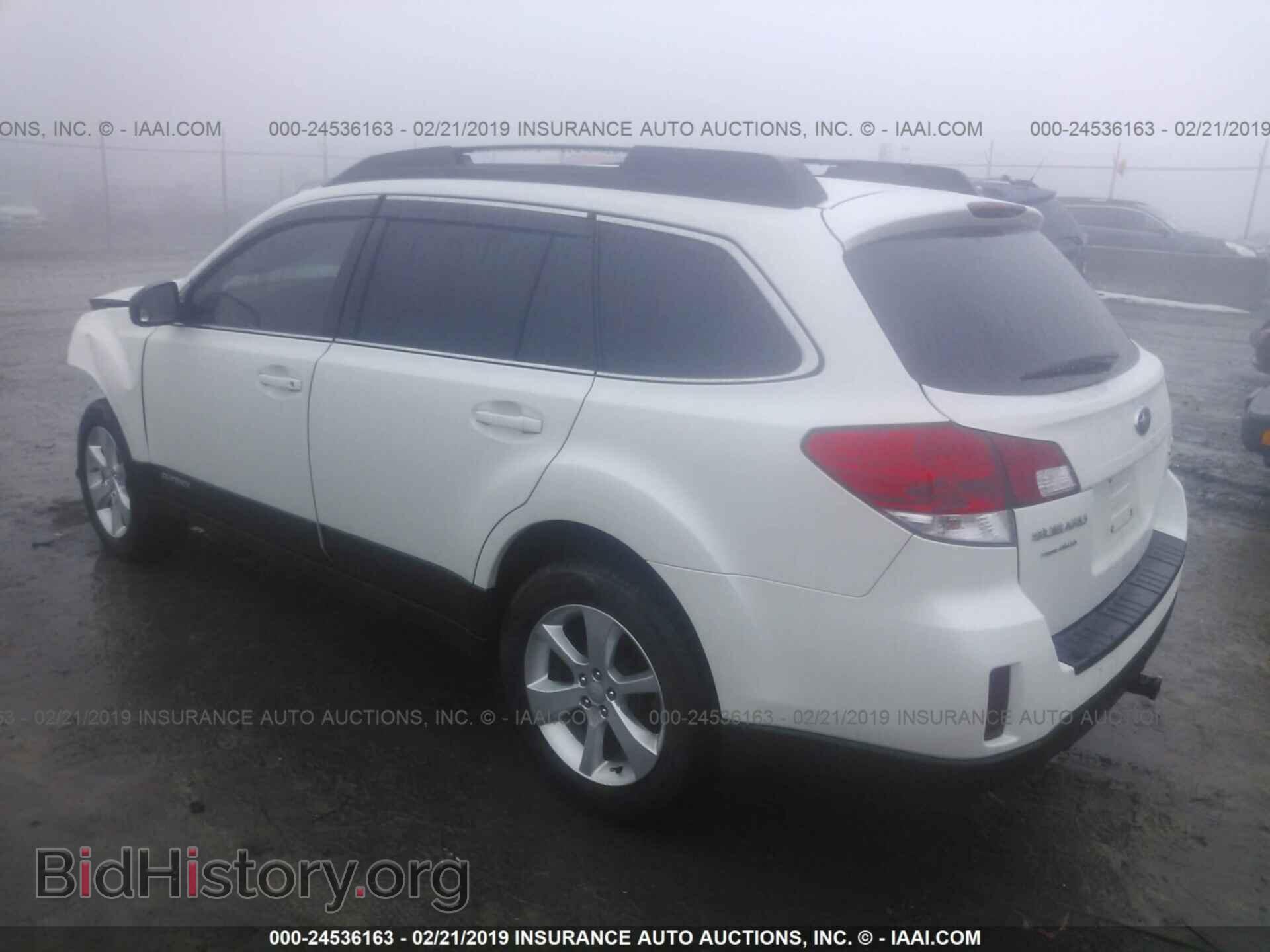 2014 SUBARU OUTBACK - VIN: 4S4BRCACXE3257533 - Фото 3