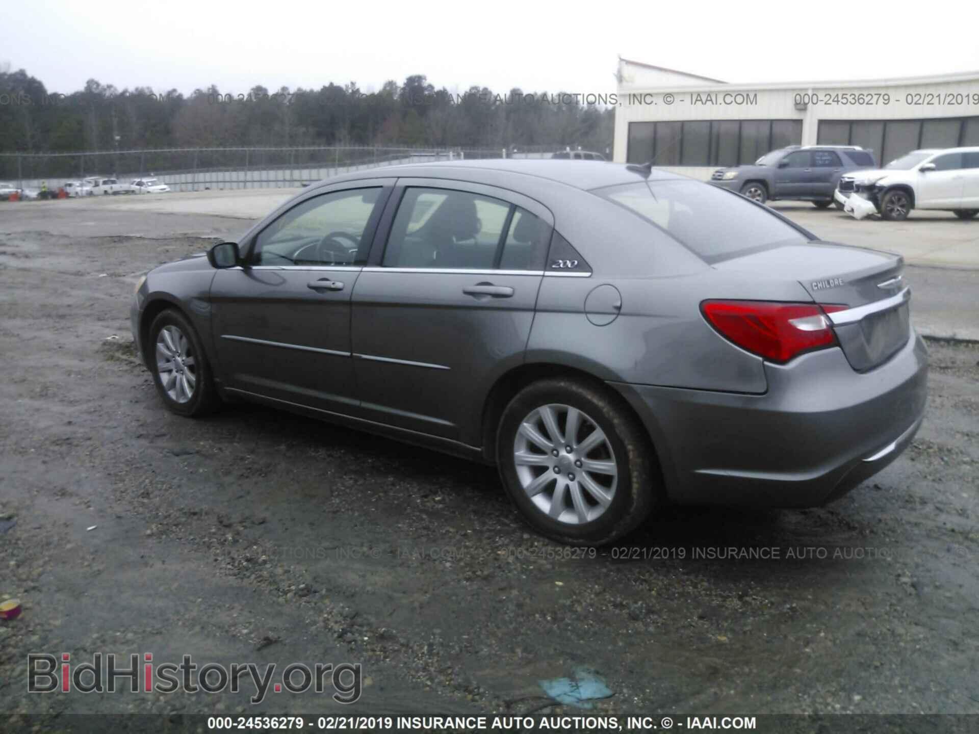 2012 CHRYSLER 200 - VIN: 1C3CCBBB0CN166786 - Фото 3