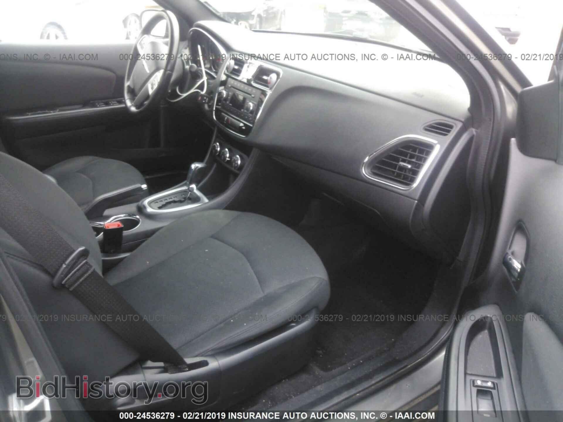 2012 CHRYSLER 200 - VIN: 1C3CCBBB0CN166786 - Фото 5