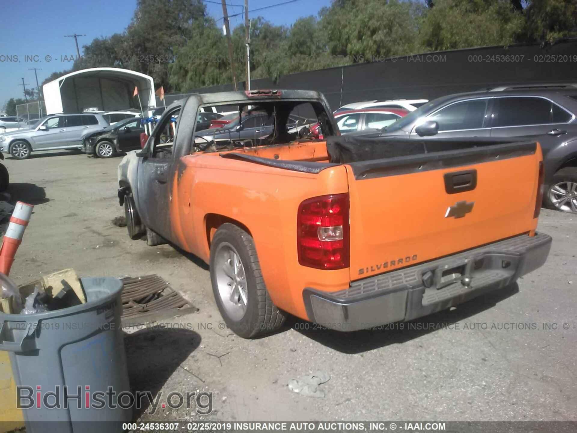 2011 CHEVROLET SILVERADO - VIN: 1GCNCPEX8BZ312514 - Фото 3