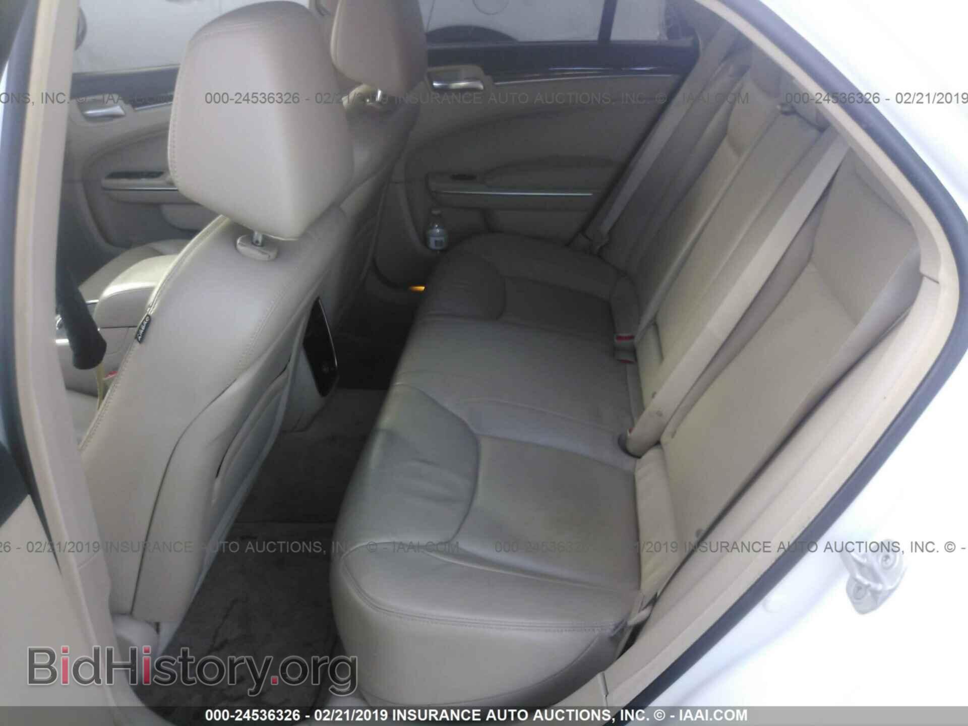 2012 CHRYSLER 300 - VIN: 2C3CCACGXCH227347 - Фото 8