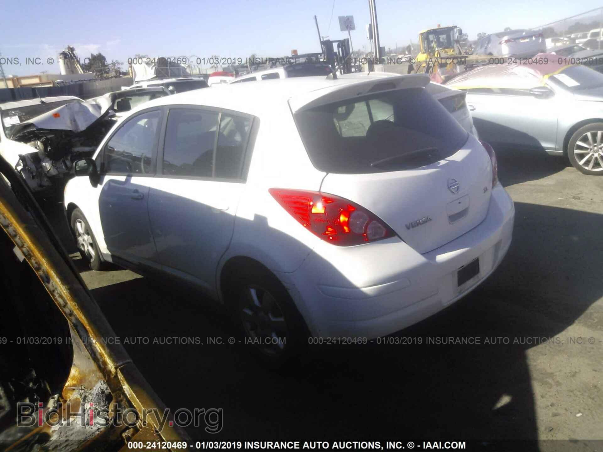 2008 NISSAN VERSA - VIN: 3N1BC13E68L413393 - Фото 3