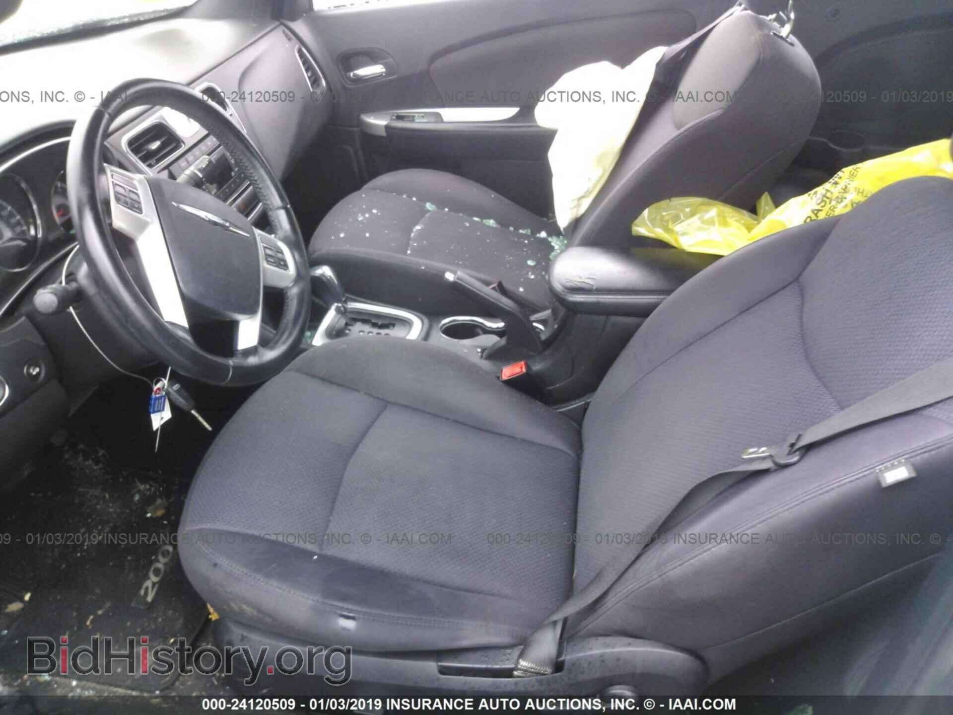 2012 CHRYSLER 200 - VIN: 1C3BCBEB5CN229467 - Фото 5