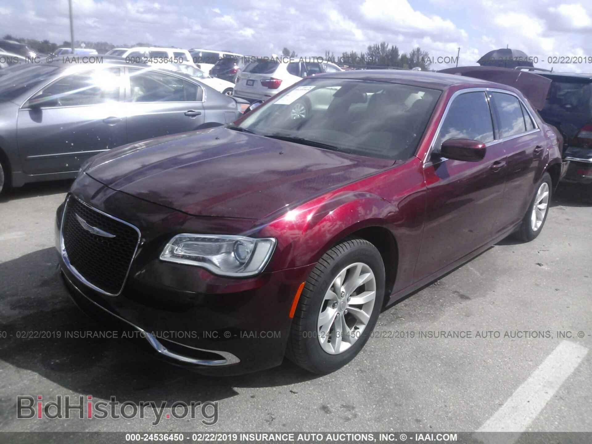 2016 CHRYSLER 300 - VIN: 2C3CCAAG7GH207663 - Фото 2