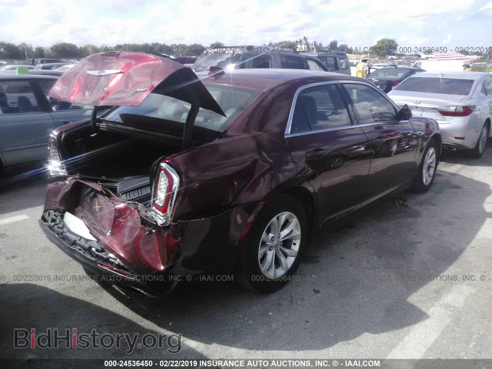2016 CHRYSLER 300 - VIN: 2C3CCAAG7GH207663 - Фото 4