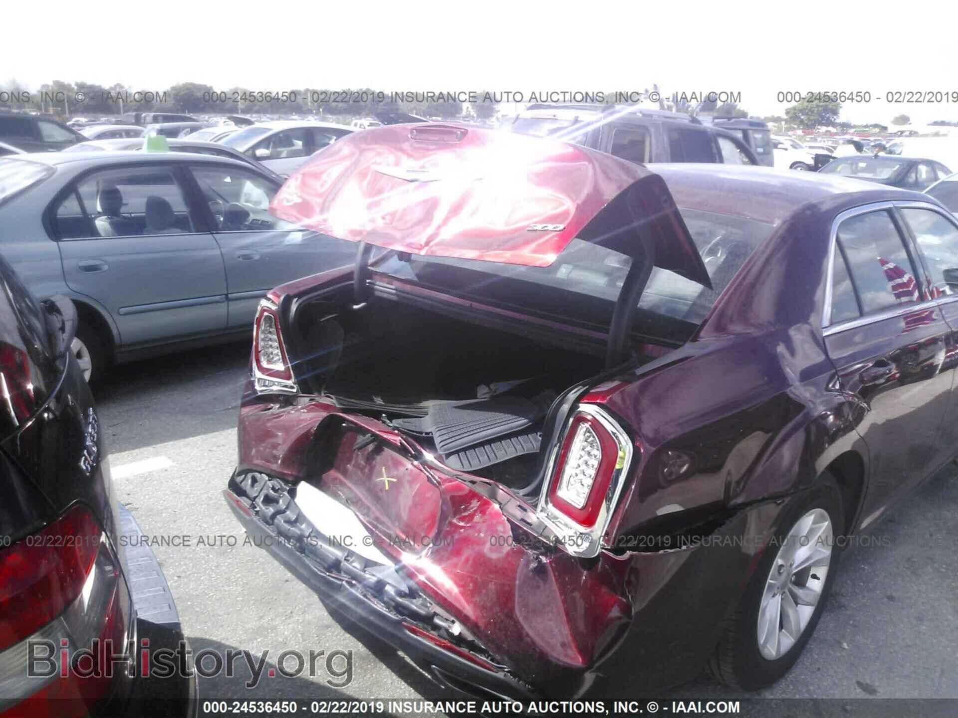 2016 CHRYSLER 300 - VIN: 2C3CCAAG7GH207663 - Фото 6
