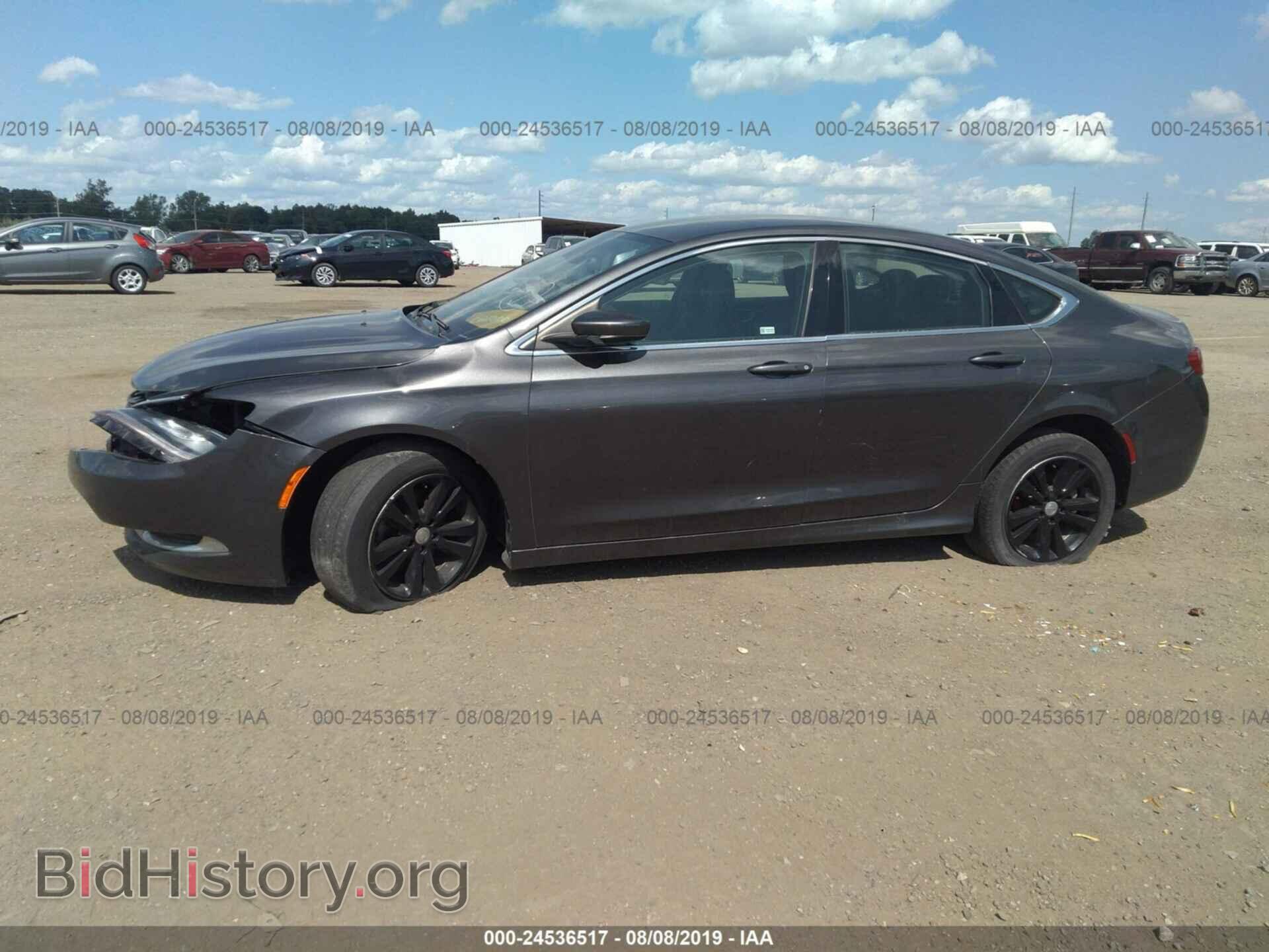 2016 CHRYSLER 200 - VIN: 1C3CCCABXGN127457 - Photo 2