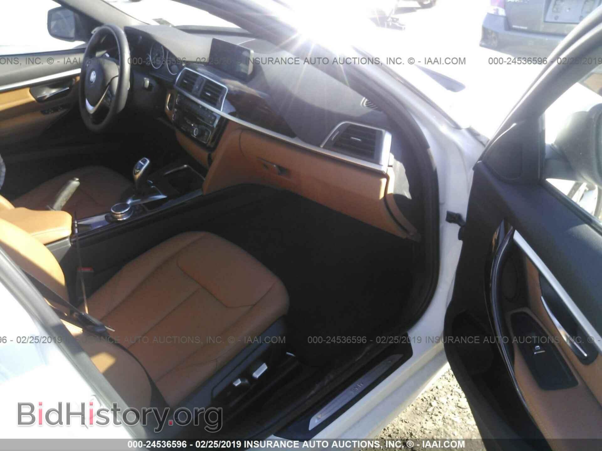 2016 BMW 328 - VIN: WBA8E3G54GNU05165 - Фото 5