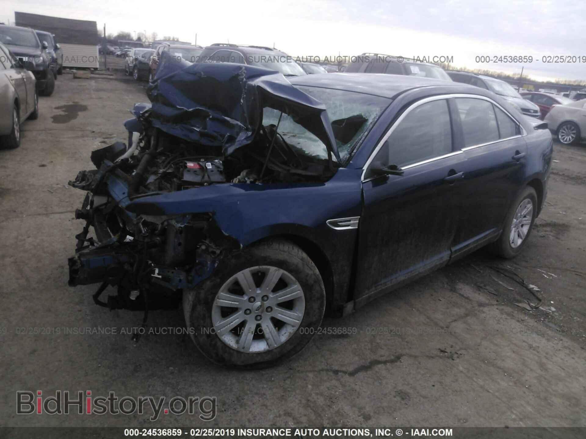 2012 FORD TAURUS - VIN: 1FAHP2DW9CG111365 - Фото 2