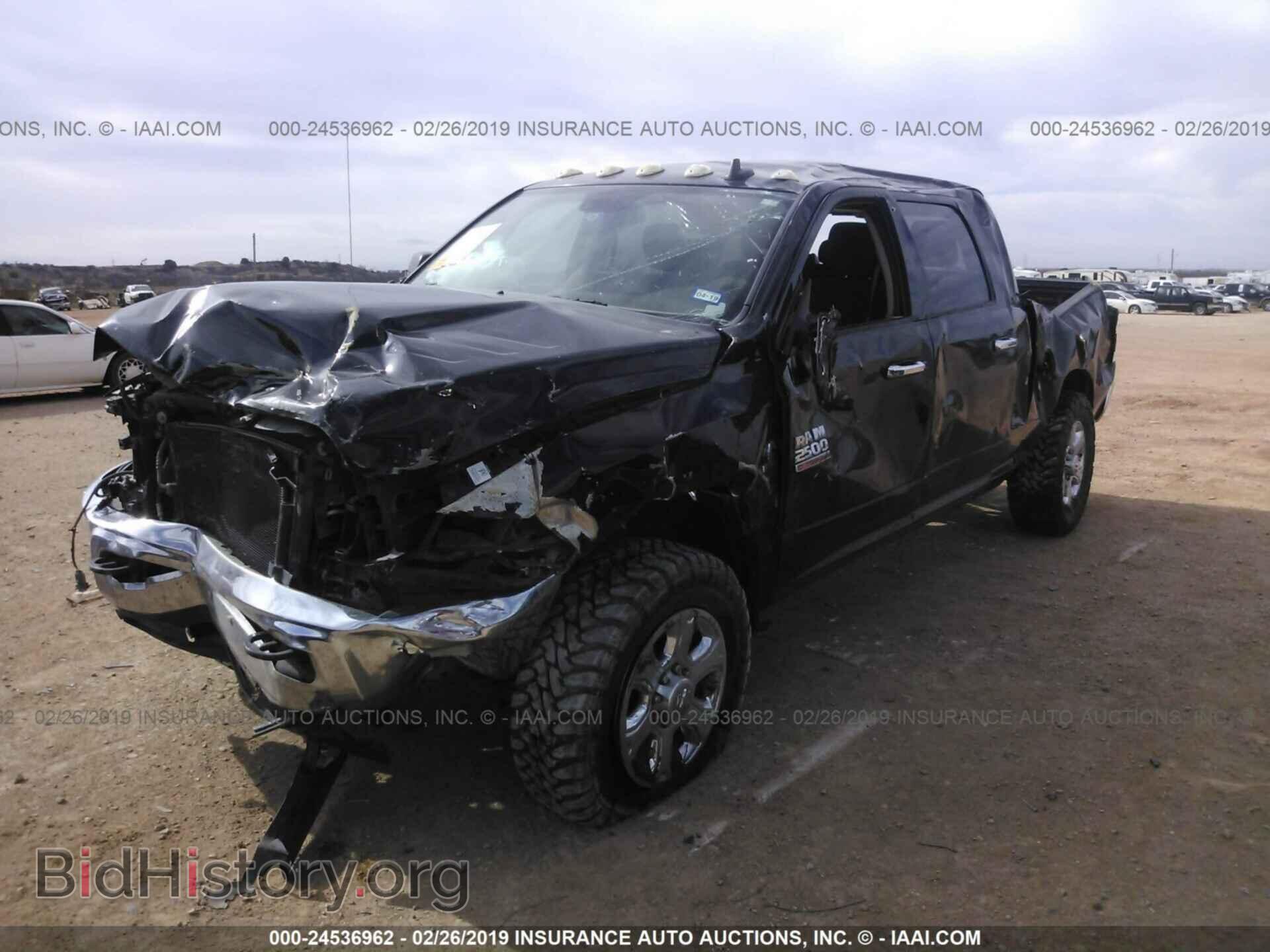 2014 RAM 2500 - VIN: 3C6UR5ML6EG175162 - Photo 2