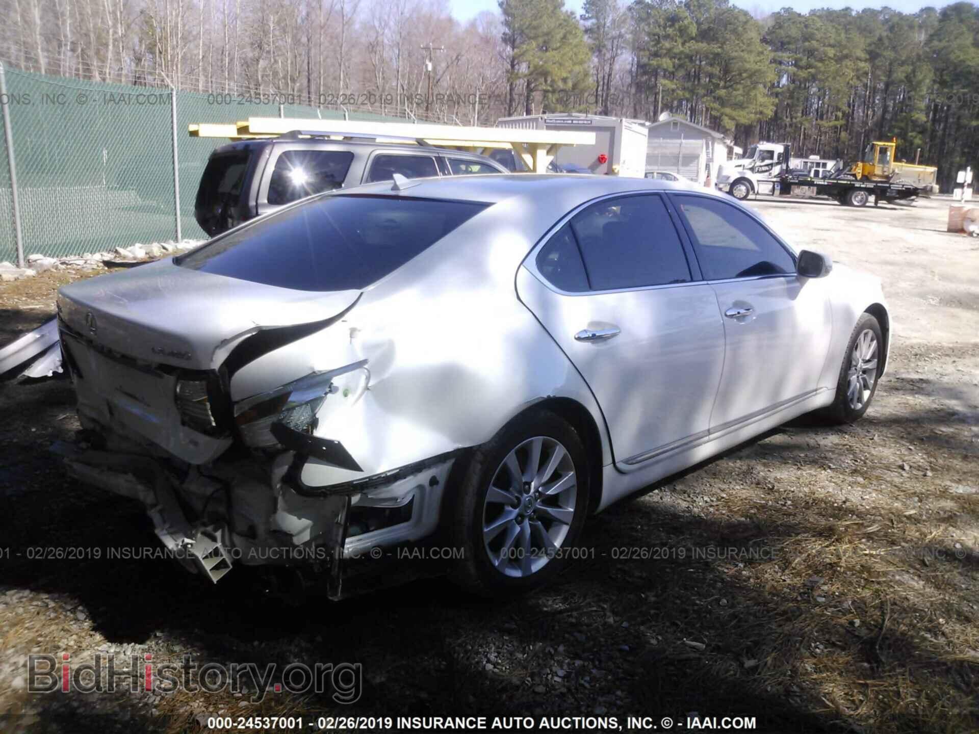 2010 LEXUS LS - VIN: JTHCL5EFXA5005630 - Фото 4