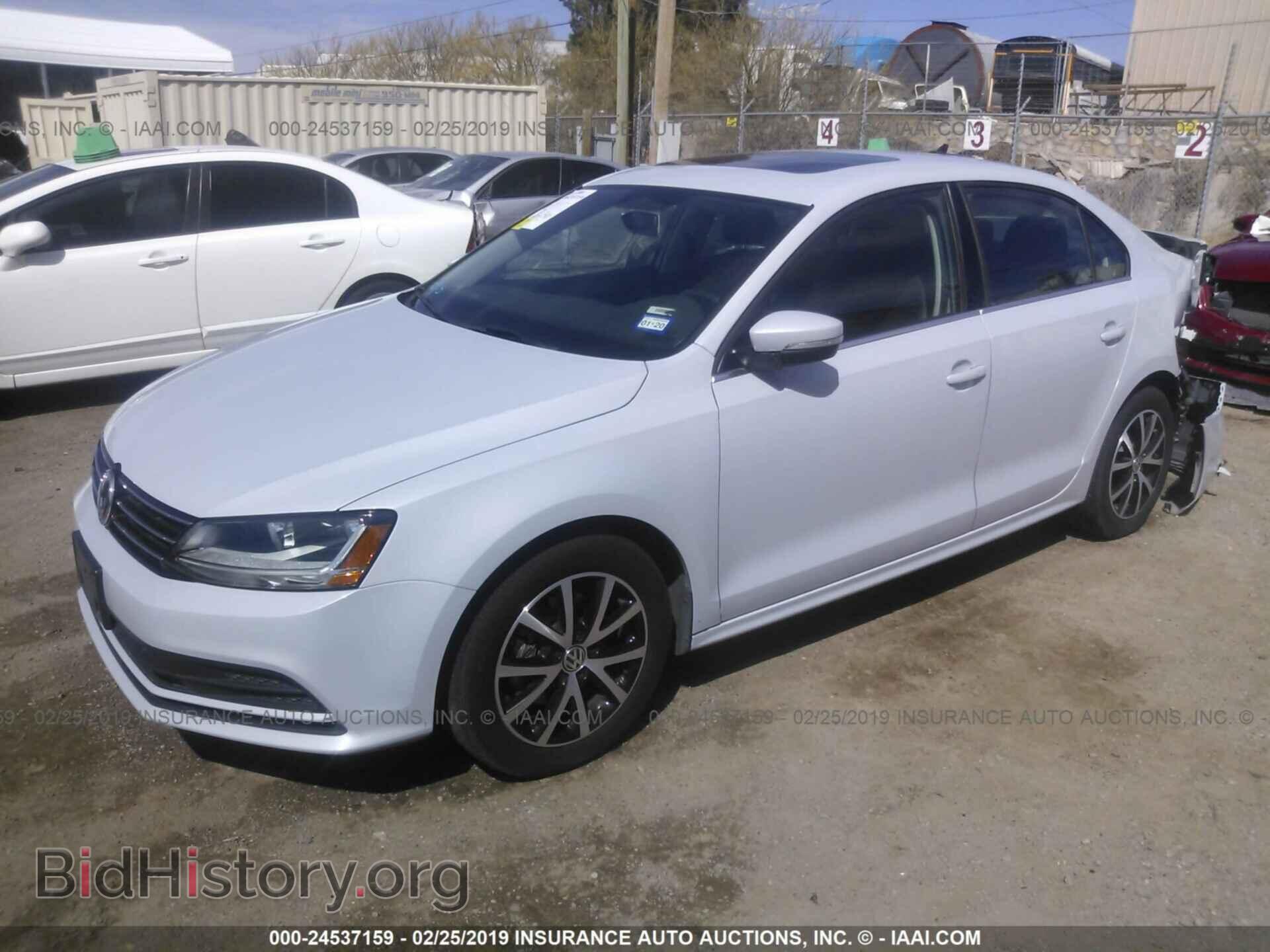2017 VOLKSWAGEN JETTA - VIN: 3VWDB7AJ5HM295162 - Фото 2