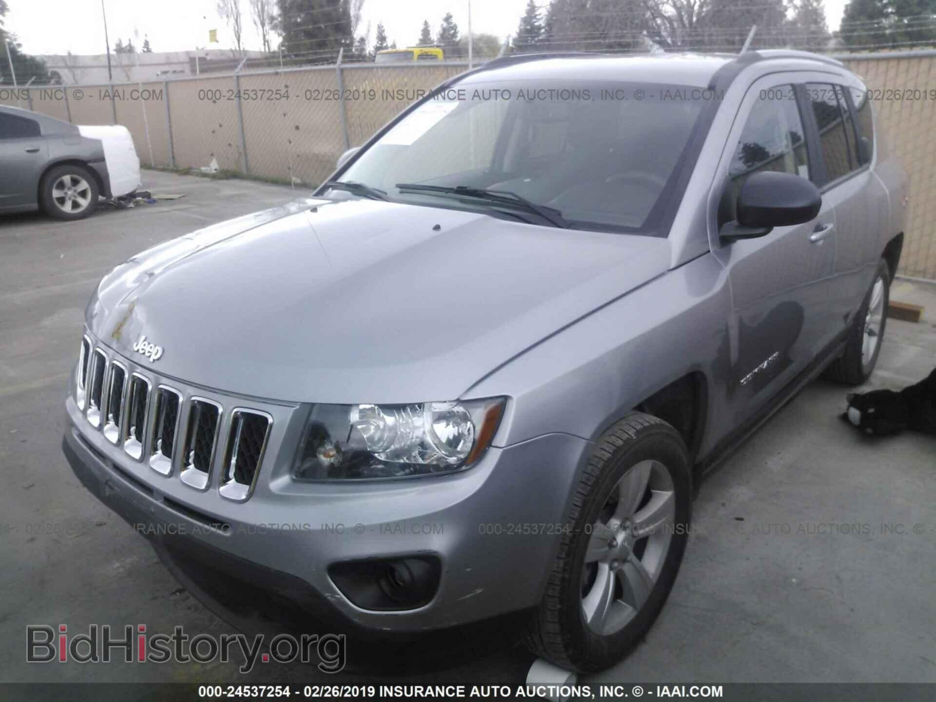 2017 JEEP COMPASS - VIN: 1C4NJDBB6HD104229 - Фото 2