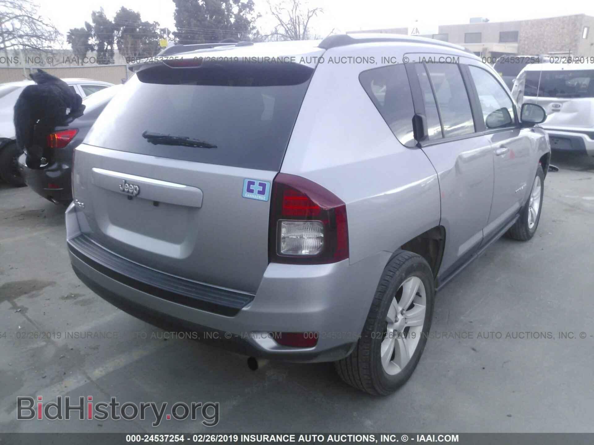 2017 JEEP COMPASS - VIN: 1C4NJDBB6HD104229 - Фото 4