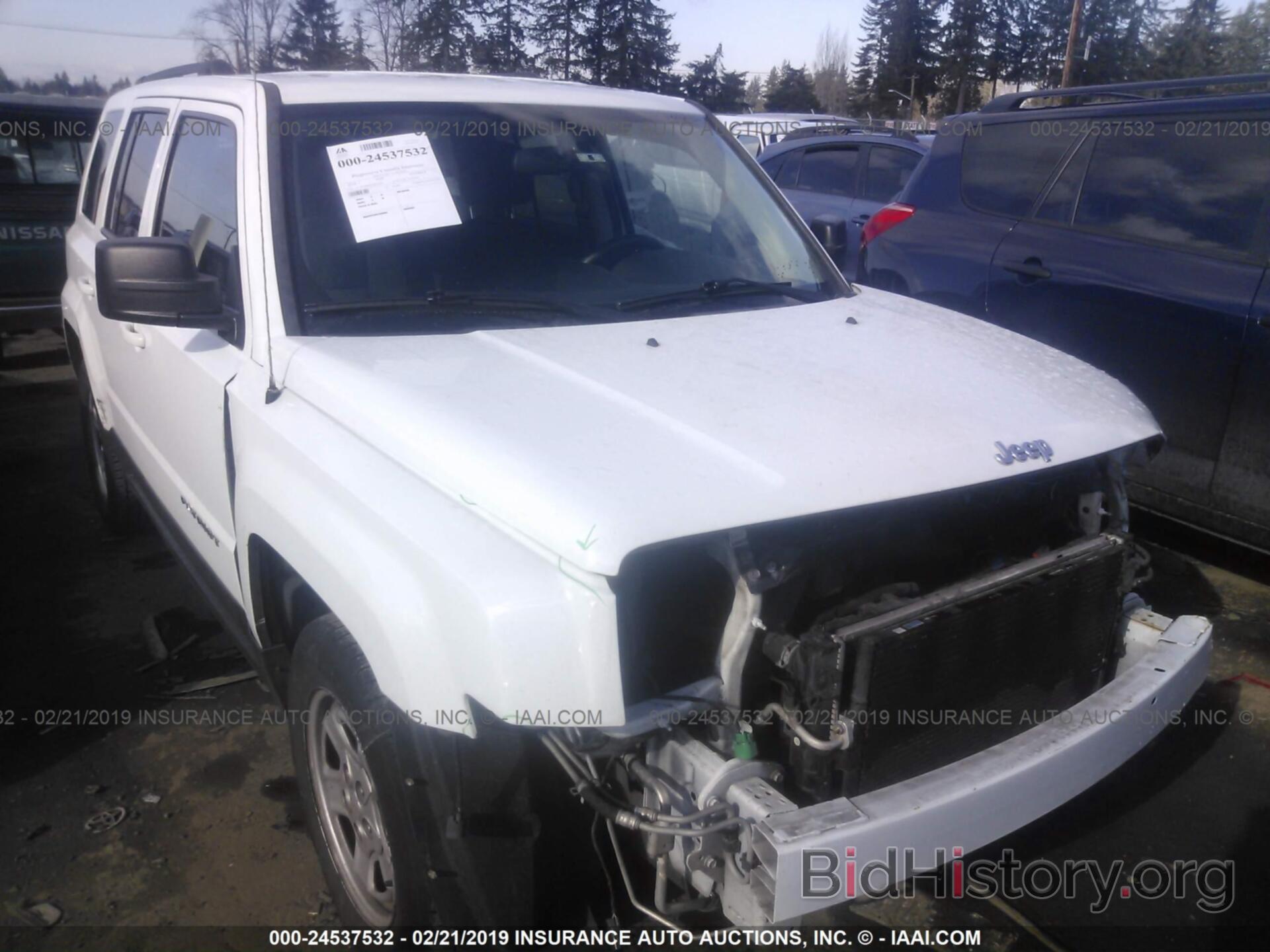 Photo 1C4NJPBB5ED843444 - JEEP PATRIOT 2014