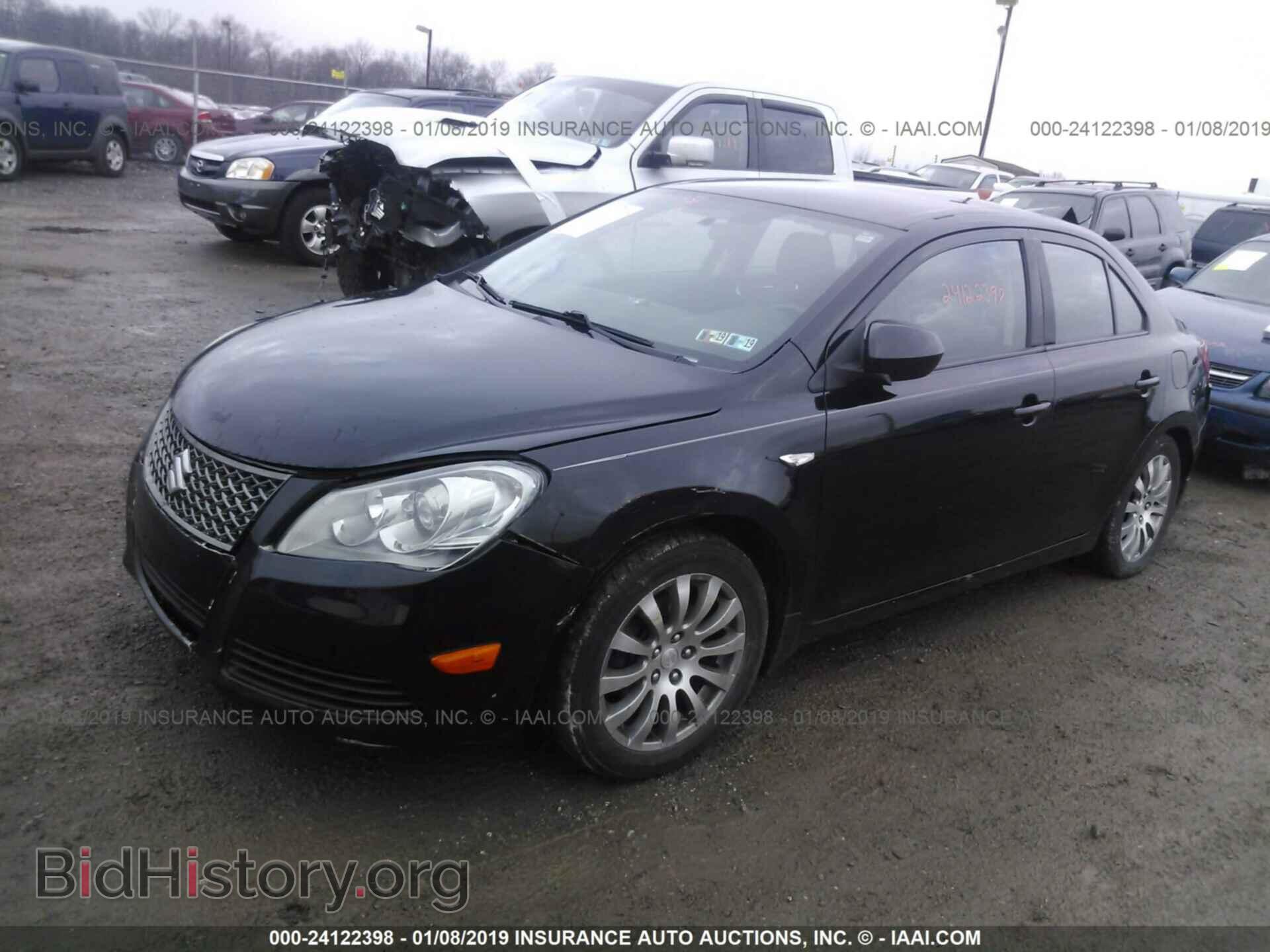 2010 SUZUKI KIZASHI - VIN: JS2RE9A35A6100864 - Фото 2