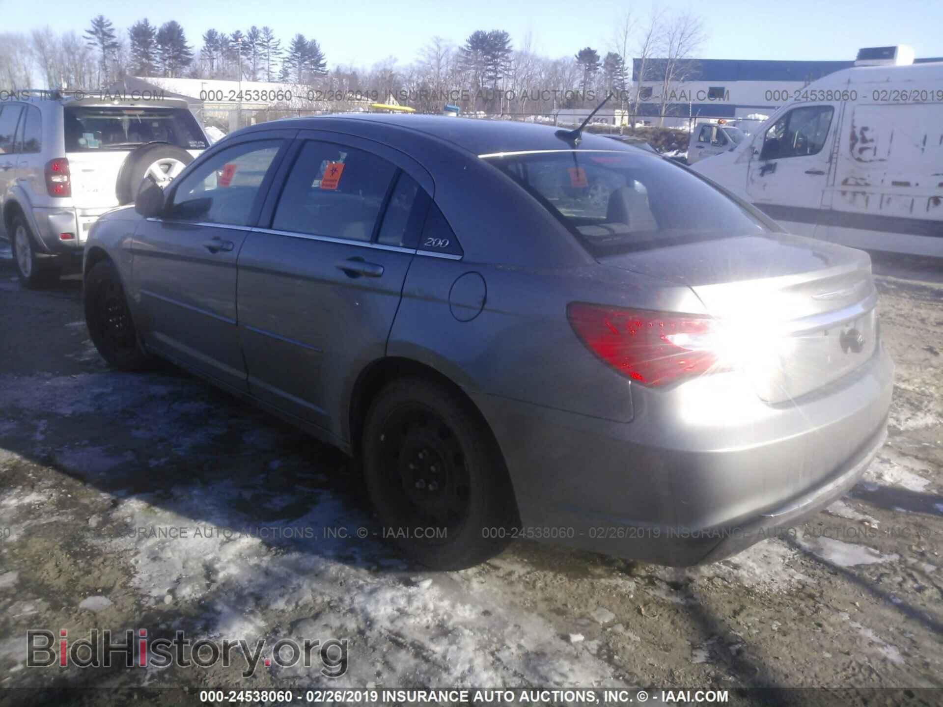 2013 CHRYSLER 200 - VIN: 1C3CCBAB0DN568620 - Фото 3