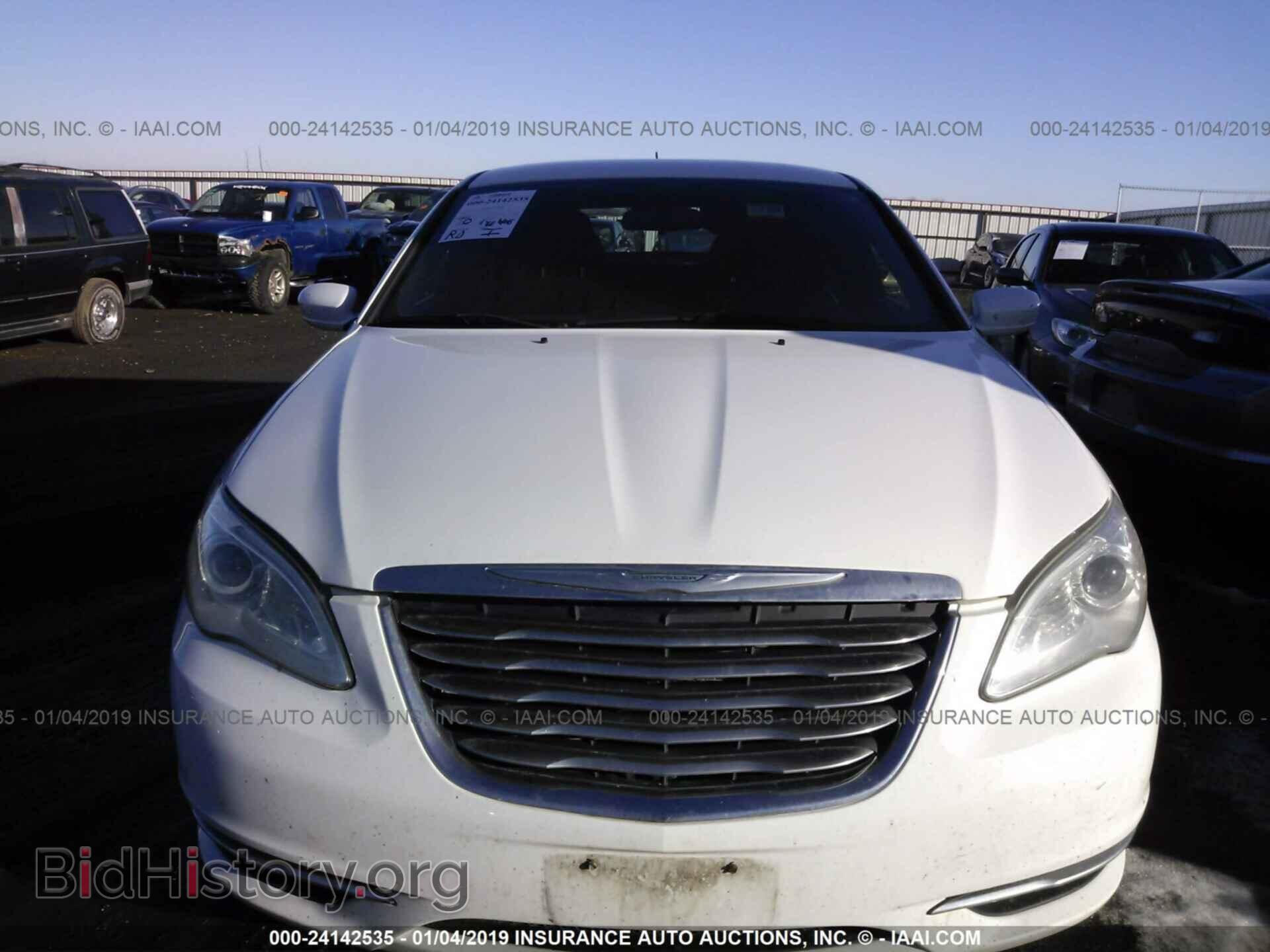 2013 CHRYSLER 200 - VIN: 1C3CCBBG3DN697171 - Фото 6
