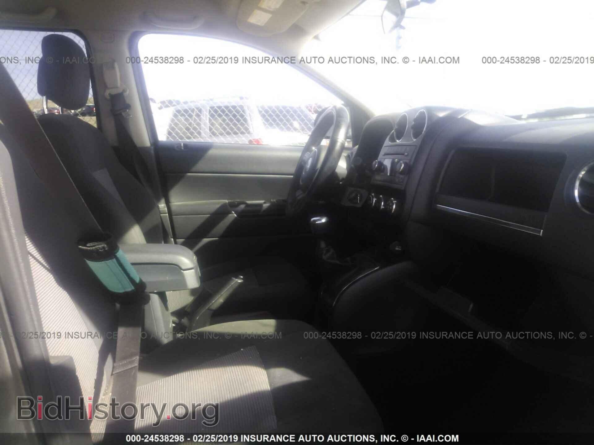 2011 JEEP COMPASS - VIN: 1J4NT1FA3BD210049 - Photo 5