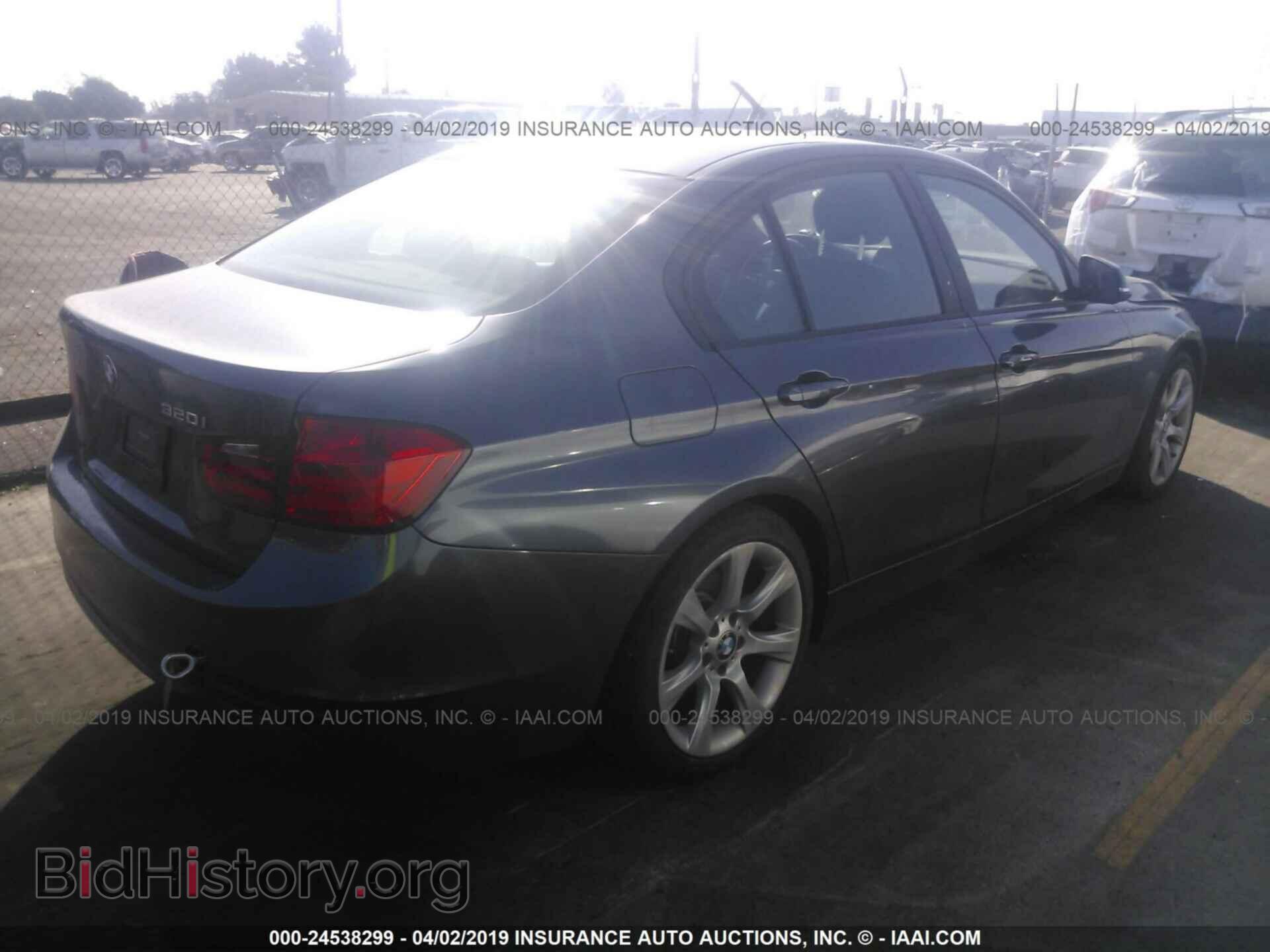 2013 BMW 320 - VIN: WBA3B1C59DK129995 - Photo 4