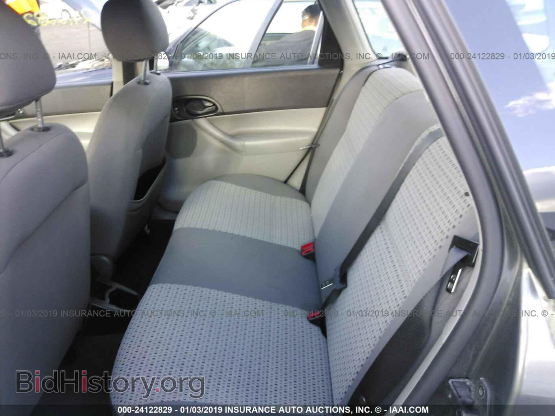 2006 FORD FOCUS - VIN: 1FAFP36N46W128599 - Фото 8