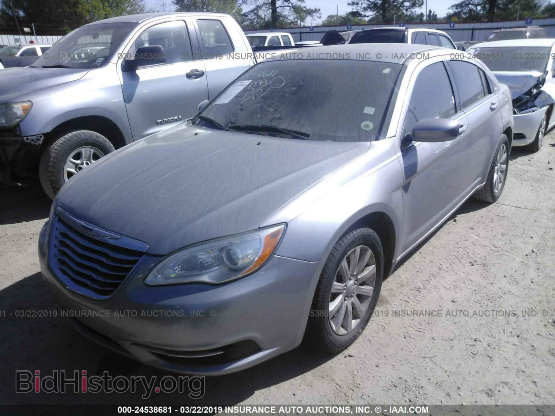 2013 CHRYSLER 200 - VIN: 1C3CCBBB2DN549954 - Photo 2