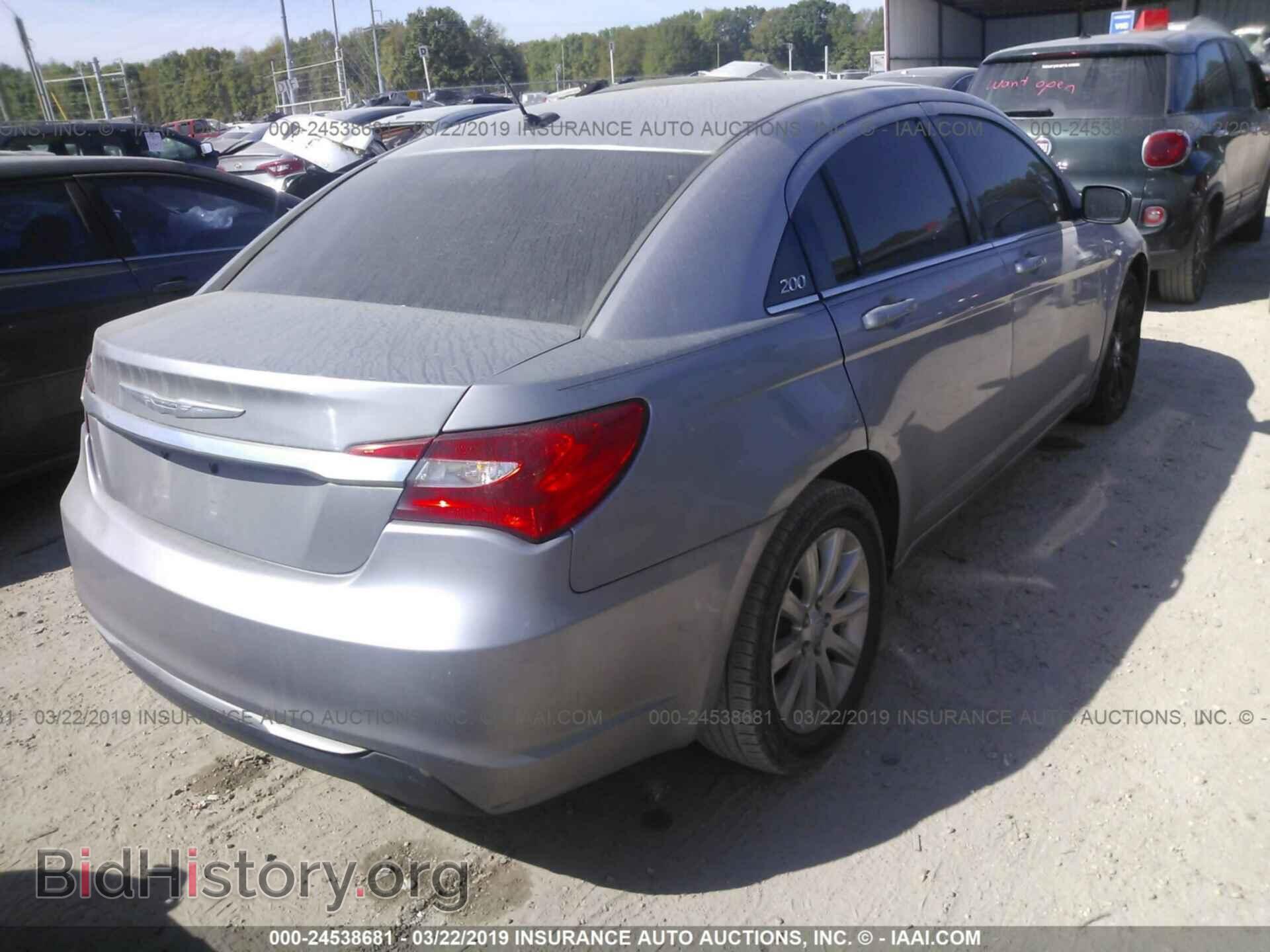 2013 CHRYSLER 200 - VIN: 1C3CCBBB2DN549954 - Photo 4