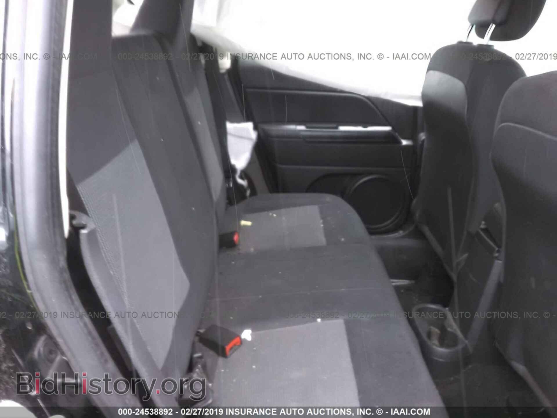 2014 JEEP COMPASS - VIN: 1C4NJDBB3ED598383 - Photo 8