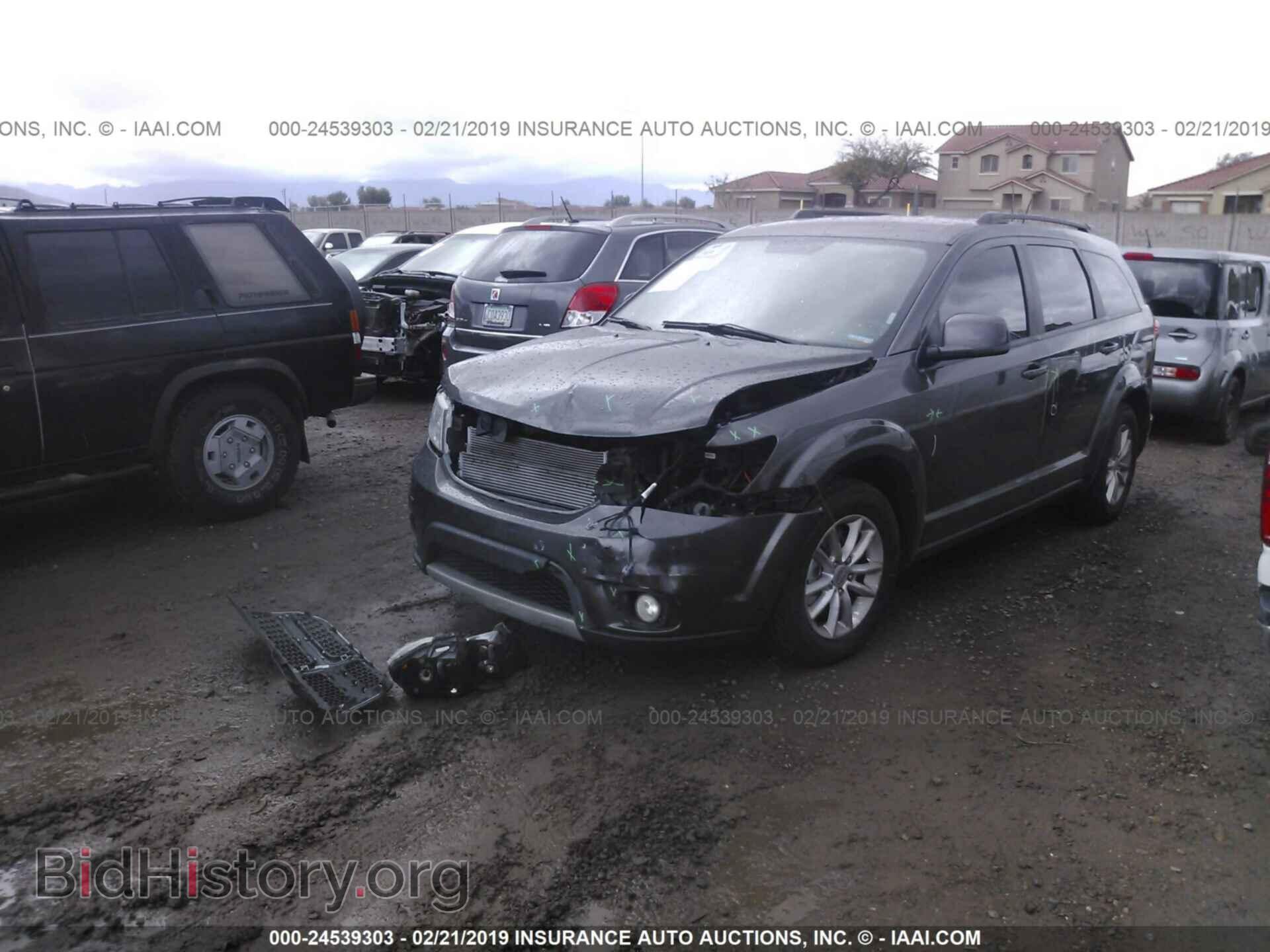 2017 DODGE JOURNEY - VIN: 3C4PDCBB2HT525871 - Фото 2