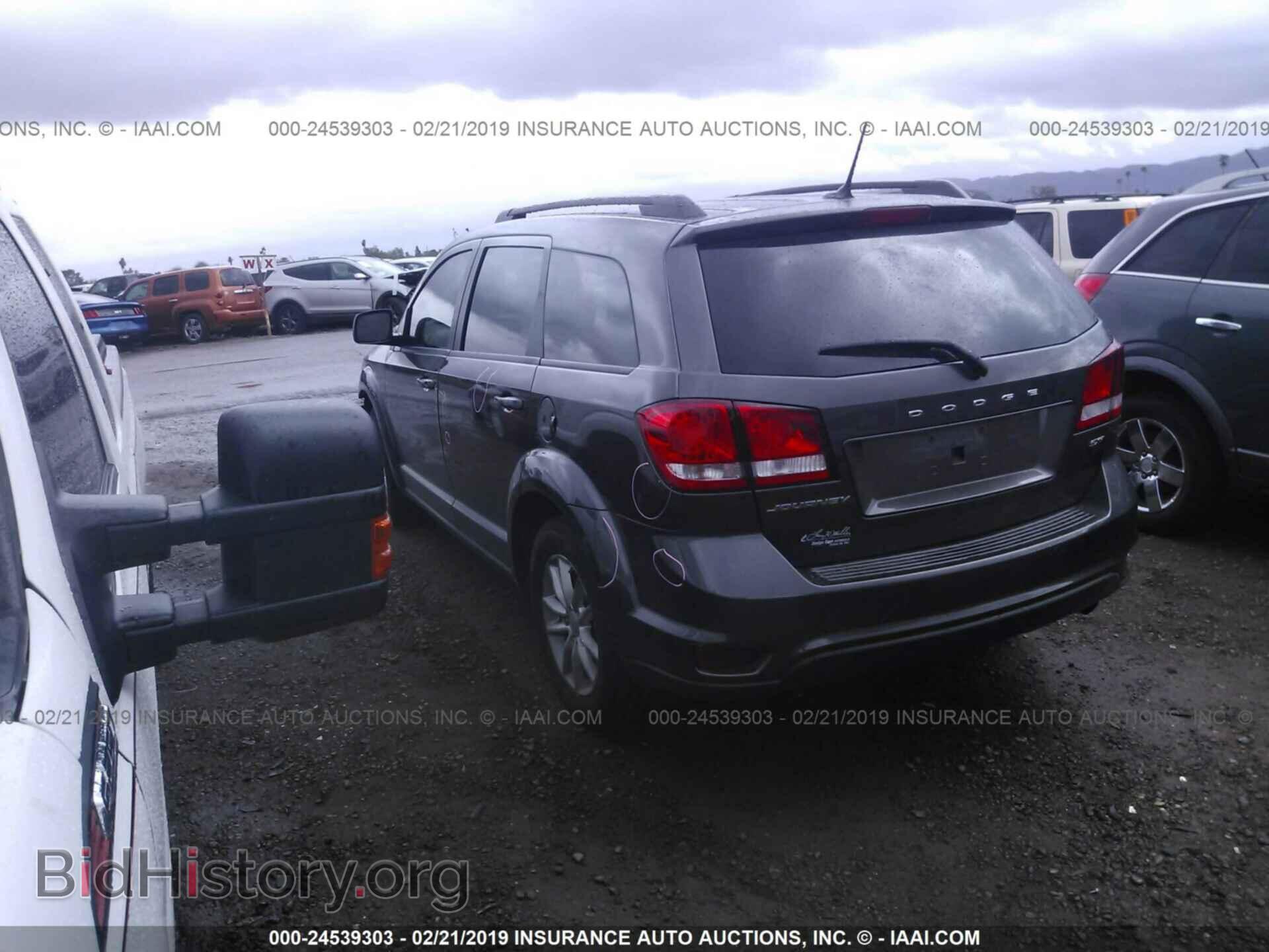 2017 DODGE JOURNEY - VIN: 3C4PDCBB2HT525871 - Фото 3