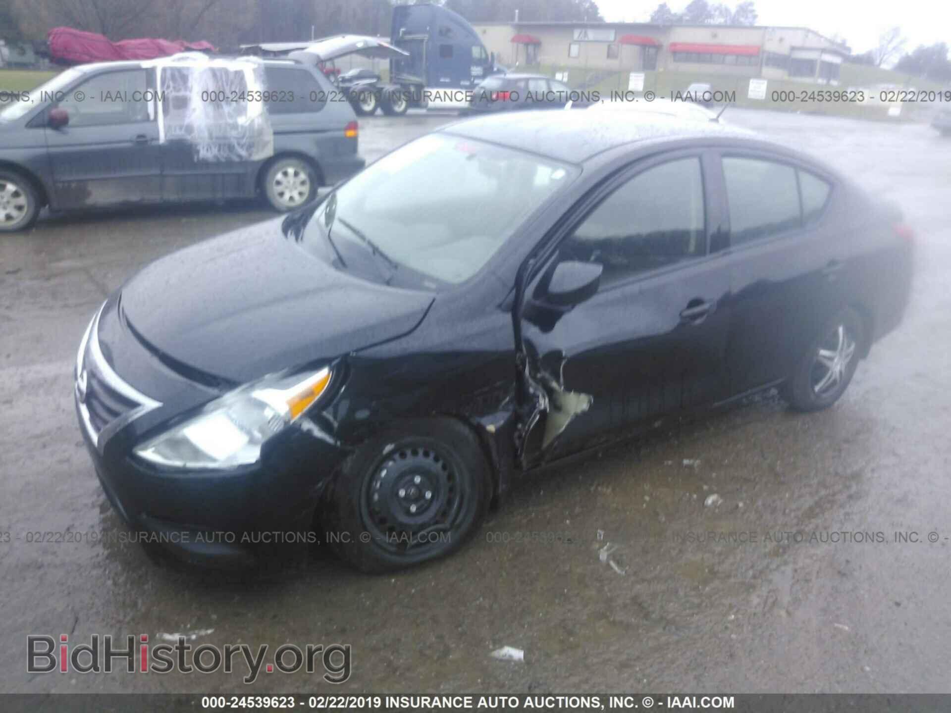 2017 NISSAN VERSA - VIN: 3N1CN7AP3HL907944 - Фото 2