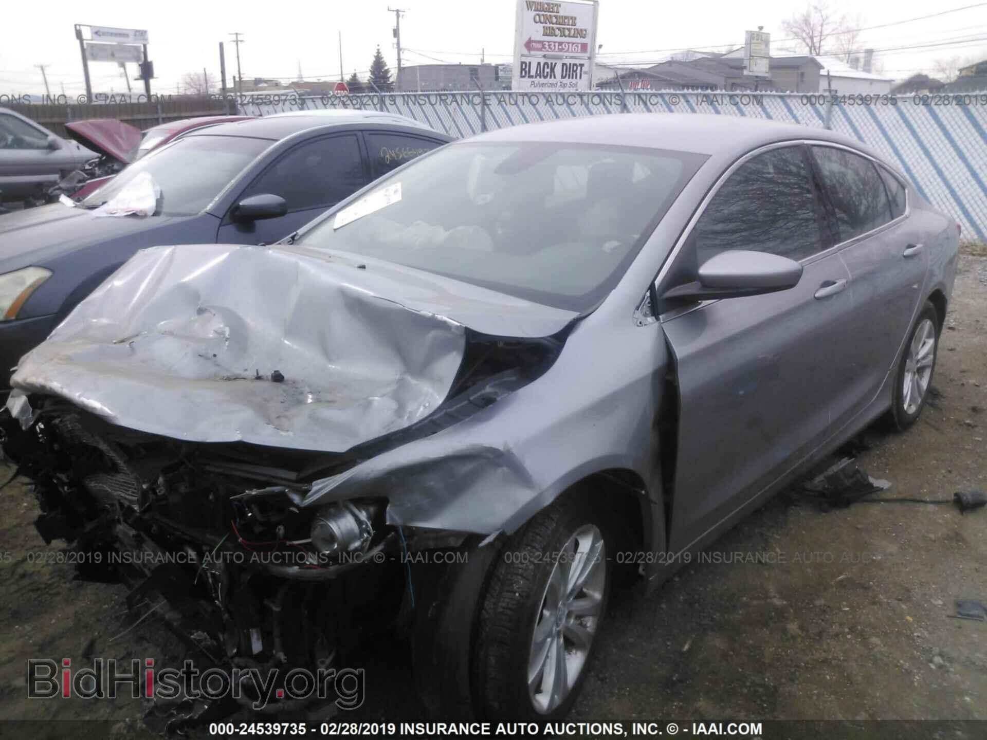 2016 Chrysler 200 - VIN: 1C3CCCAG3GN119714 - Фото 2