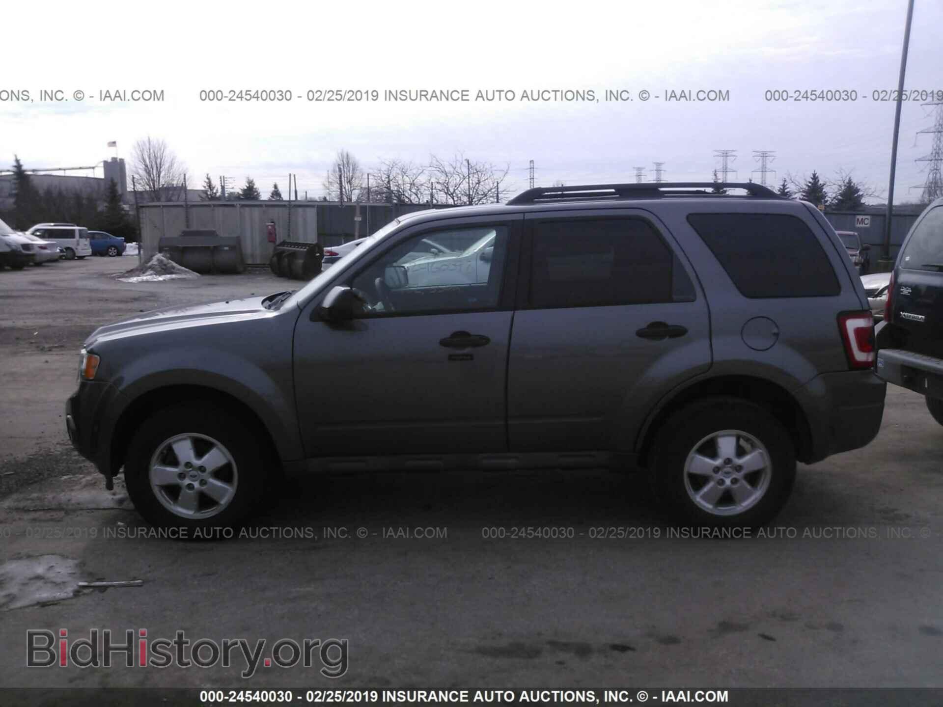 2009 FORD ESCAPE - VIN: 1FMCU03739KB14761 - Фото 6