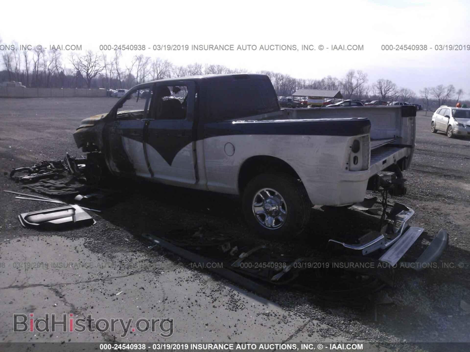 2015 RAM 2500 - VIN: 3C6UR5CL3FG593293 - Фото 3