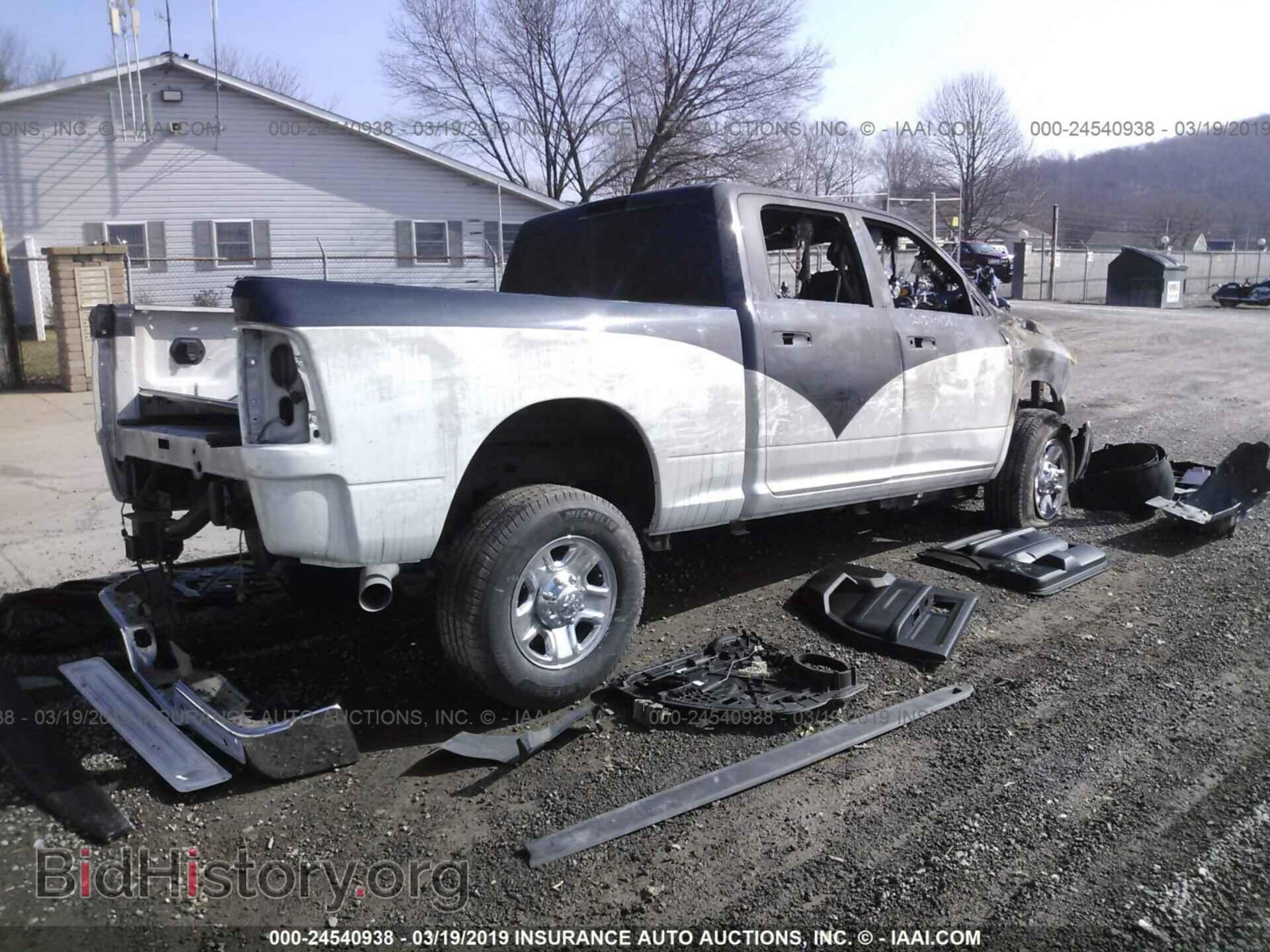 2015 RAM 2500 - VIN: 3C6UR5CL3FG593293 - Фото 4