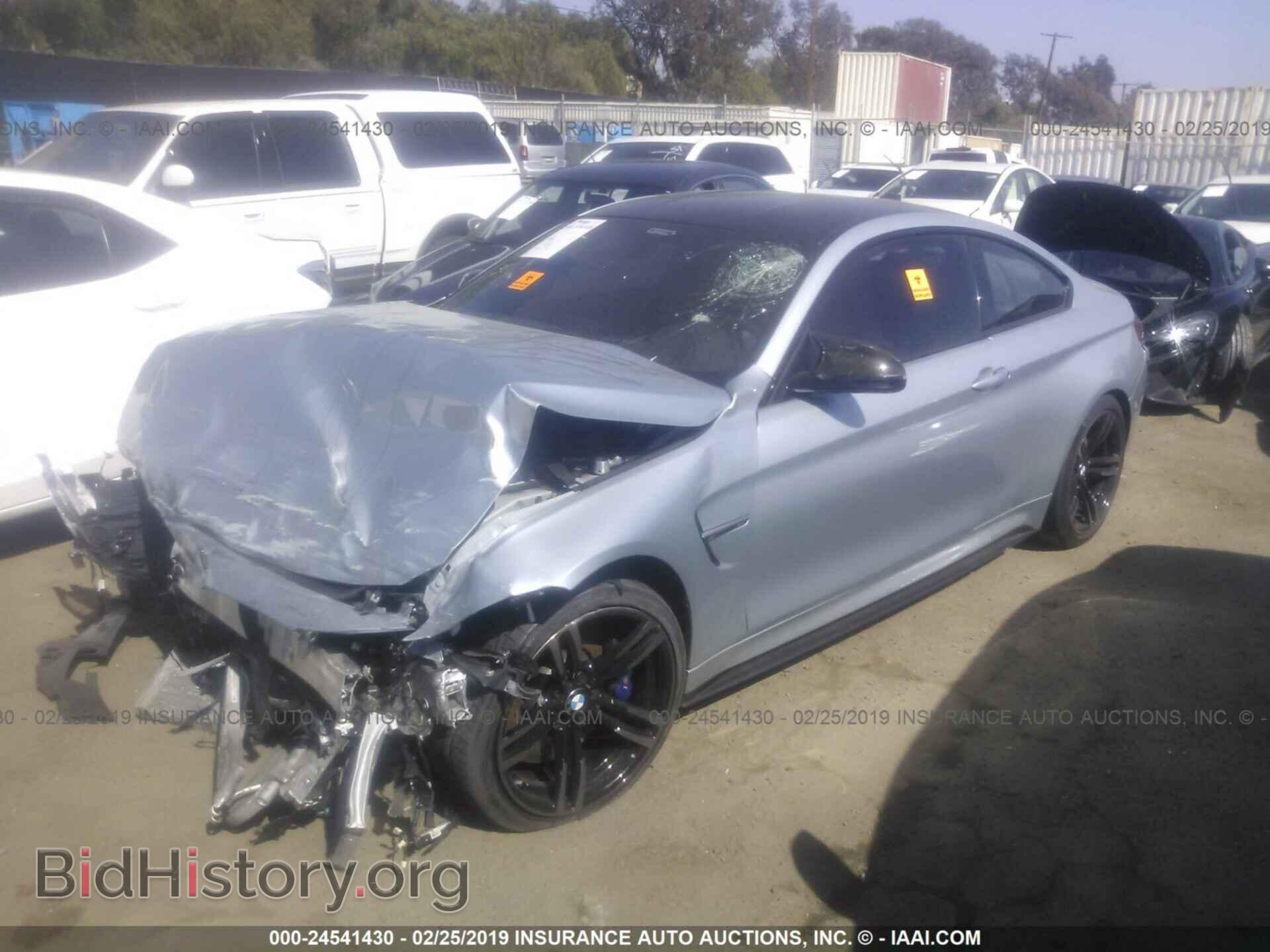 2016 BMW M4 - VIN: WBS3R9C55GK337172 - Фото 2