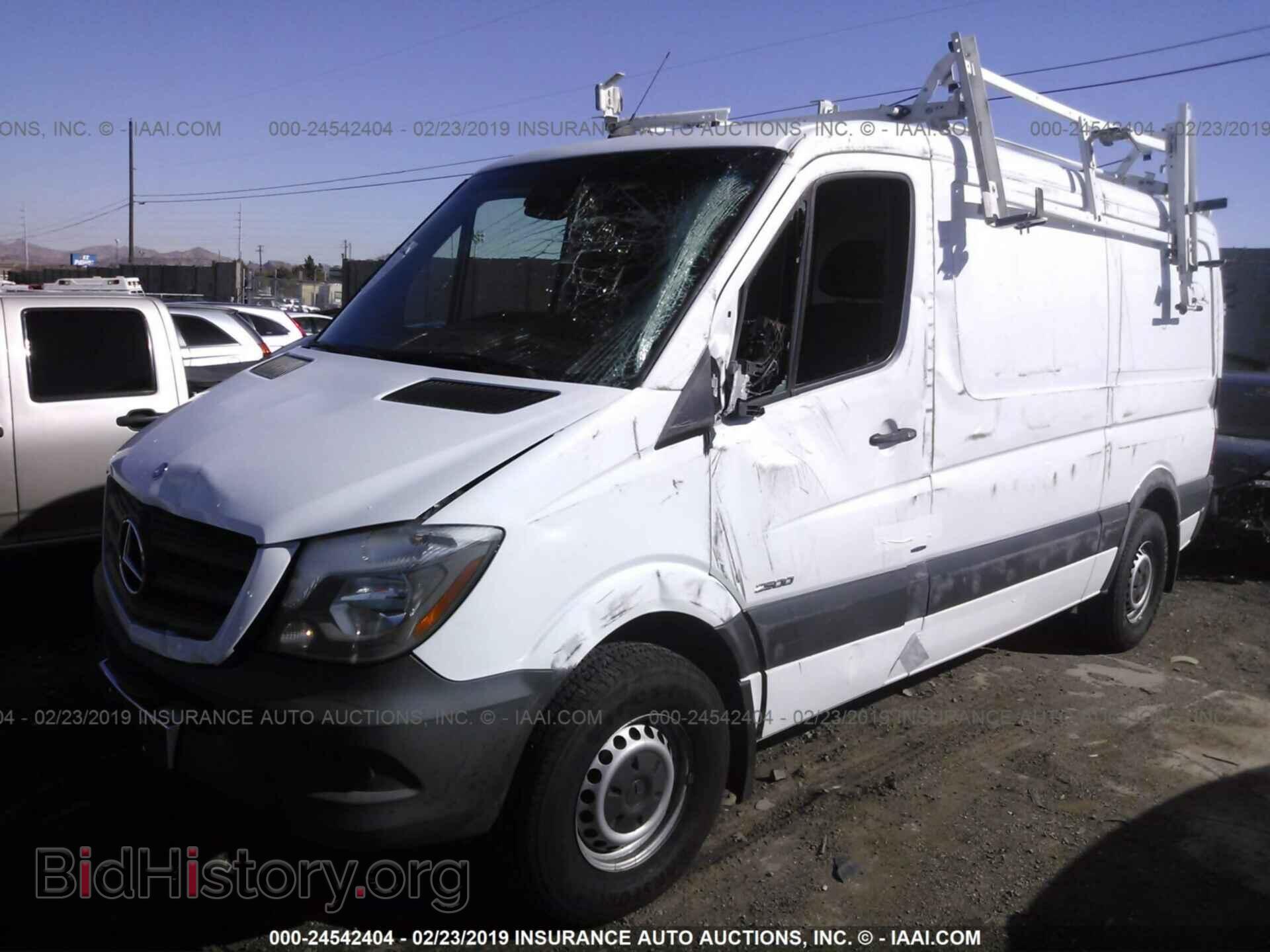 2014 MERCEDES-BENZ SPRINTER - VIN: WD3PE7CC9E5854259 - Фото 2