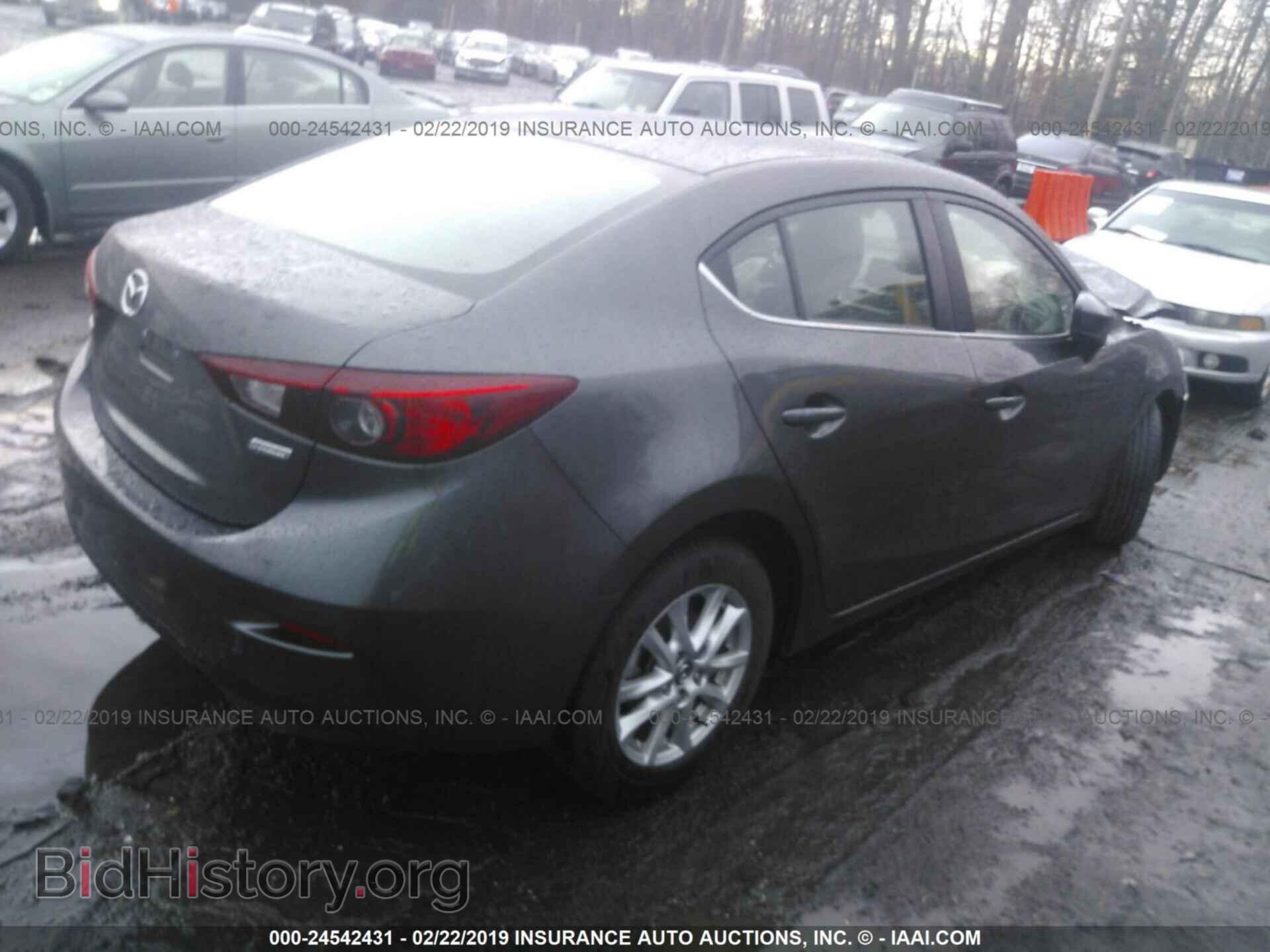 2018 MAZDA 3 - VIN: 3MZBN1U71JM231069 - Фото 4