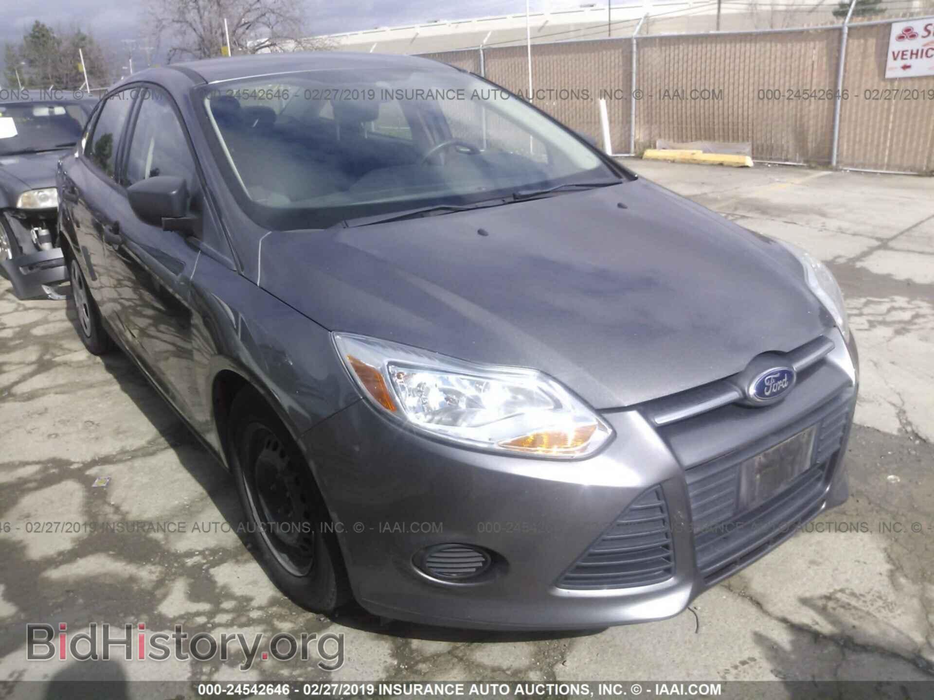 Photo 1FAHP3E24CL362805 - FORD FOCUS 2012