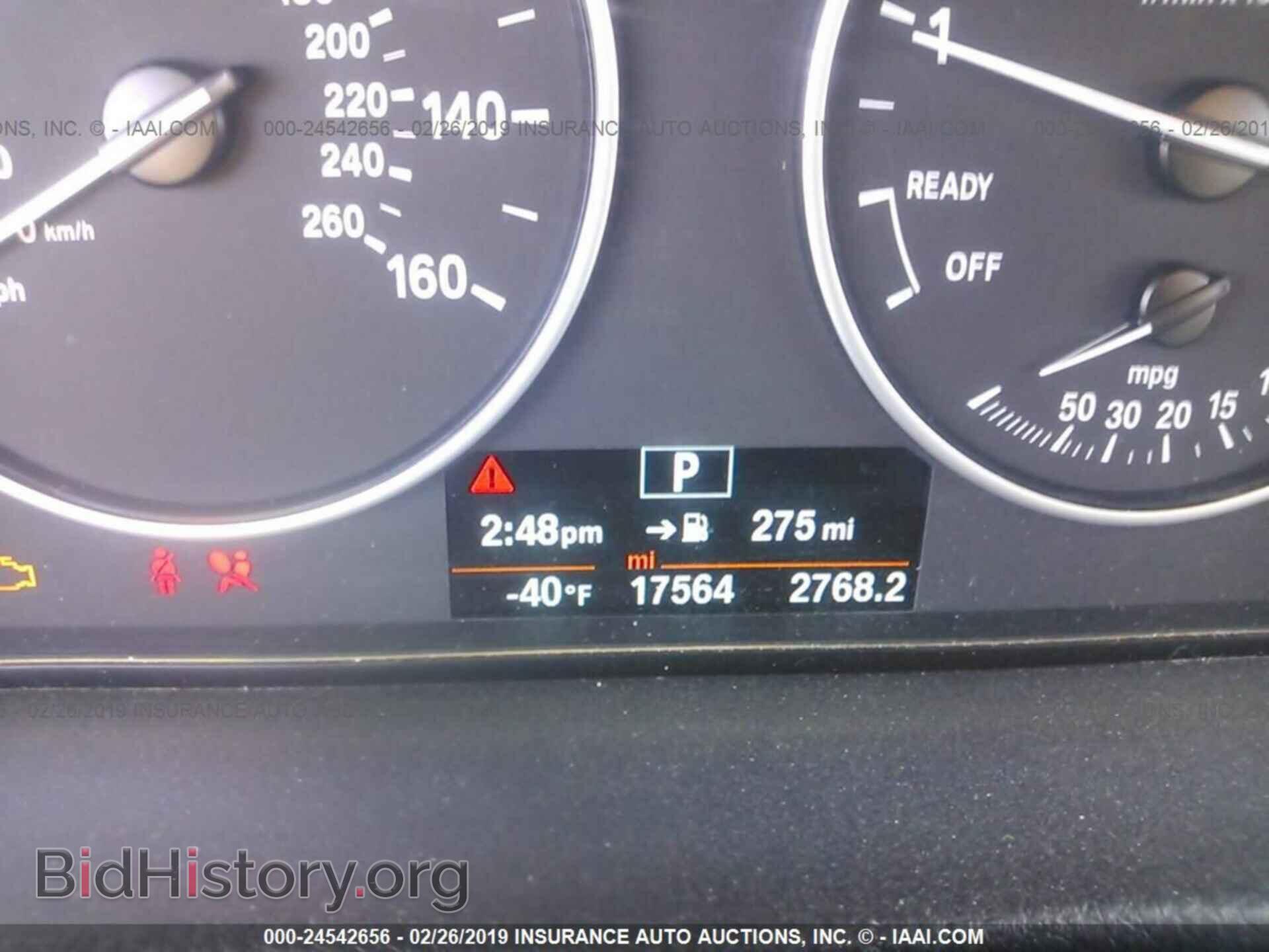 2016 BMW 320 - VIN: WBA8E1G57GNU11238 - Photo 7