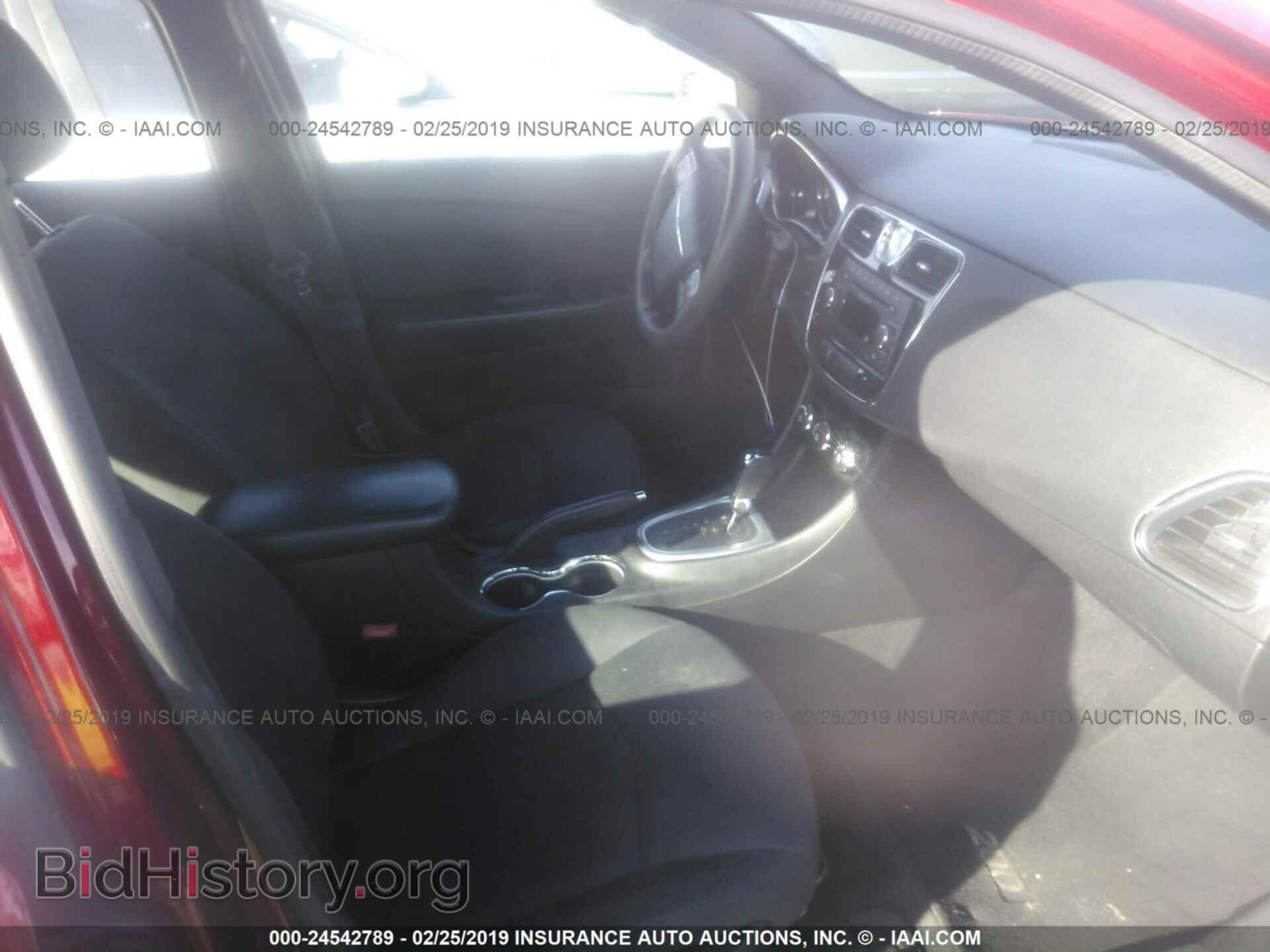 2014 CHRYSLER 200 - VIN: 1C3CCBAB4EN231109 - Photo 5