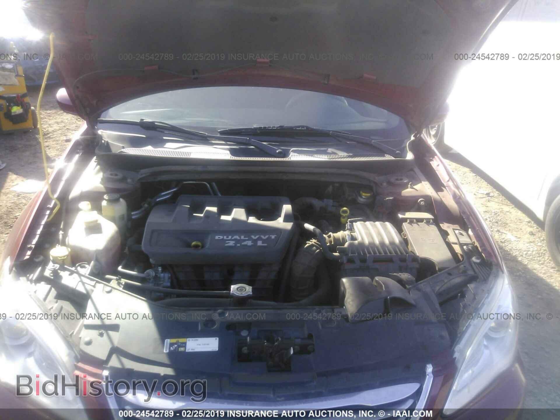 2014 CHRYSLER 200 - VIN: 1C3CCBAB4EN231109 - Photo 10