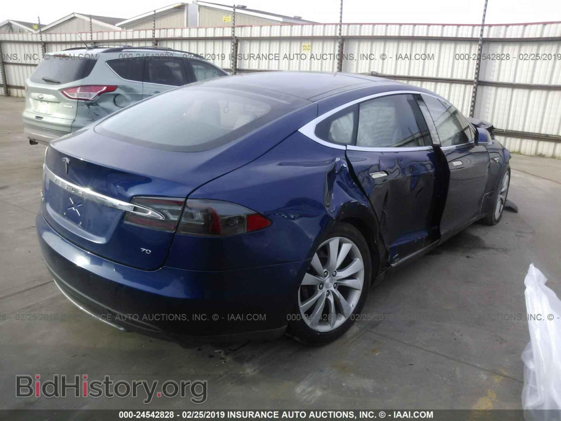 2015 TESLA MODEL S - VIN: 5YJSA1E17FF109630 - Photo 4