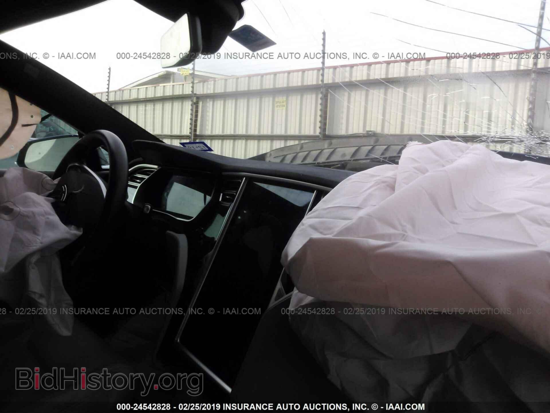2015 TESLA MODEL S - VIN: 5YJSA1E17FF109630 - Photo 5