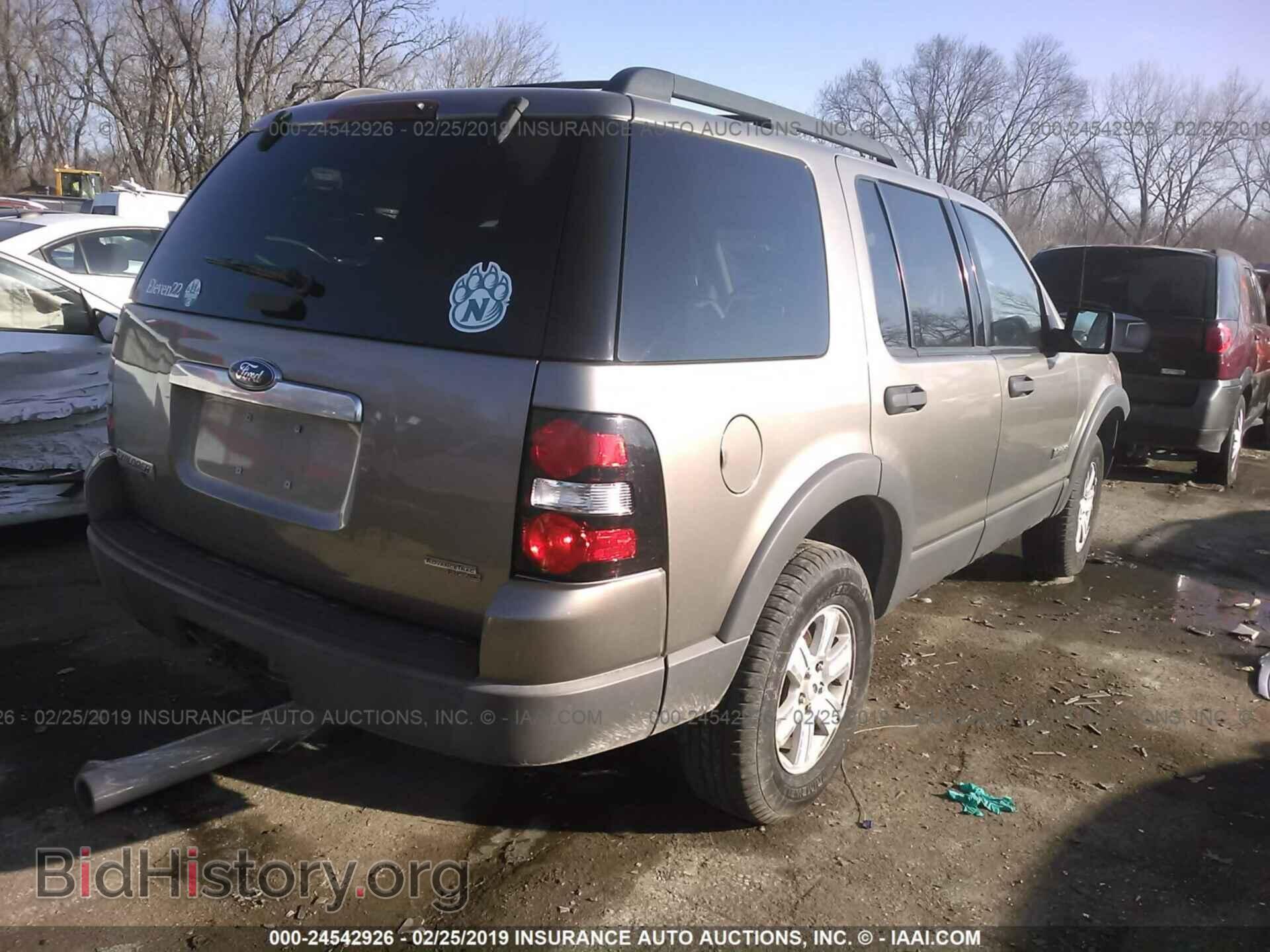 2006 FORD EXPLORER - VIN: 1FMEU73E86ZA15713 - Фото 4