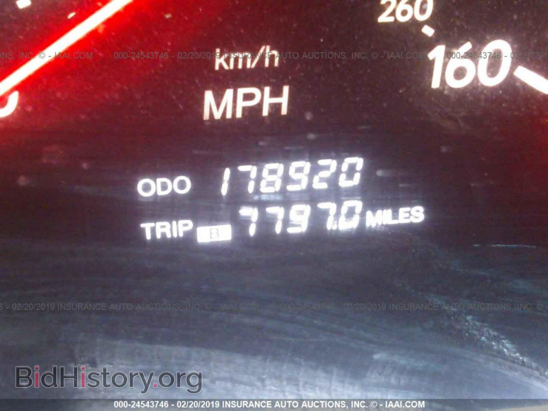 2001 LEXUS LS - VIN: JTHBN30F310012790 - Photo 7