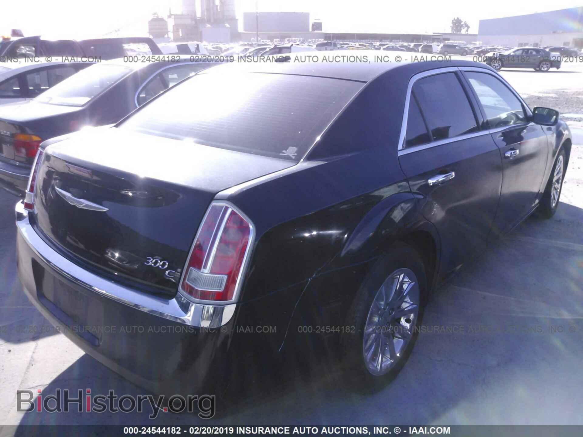 2012 CHRYSLER 300C - VIN: 2C3CCAET0CH308710 - Фото 4