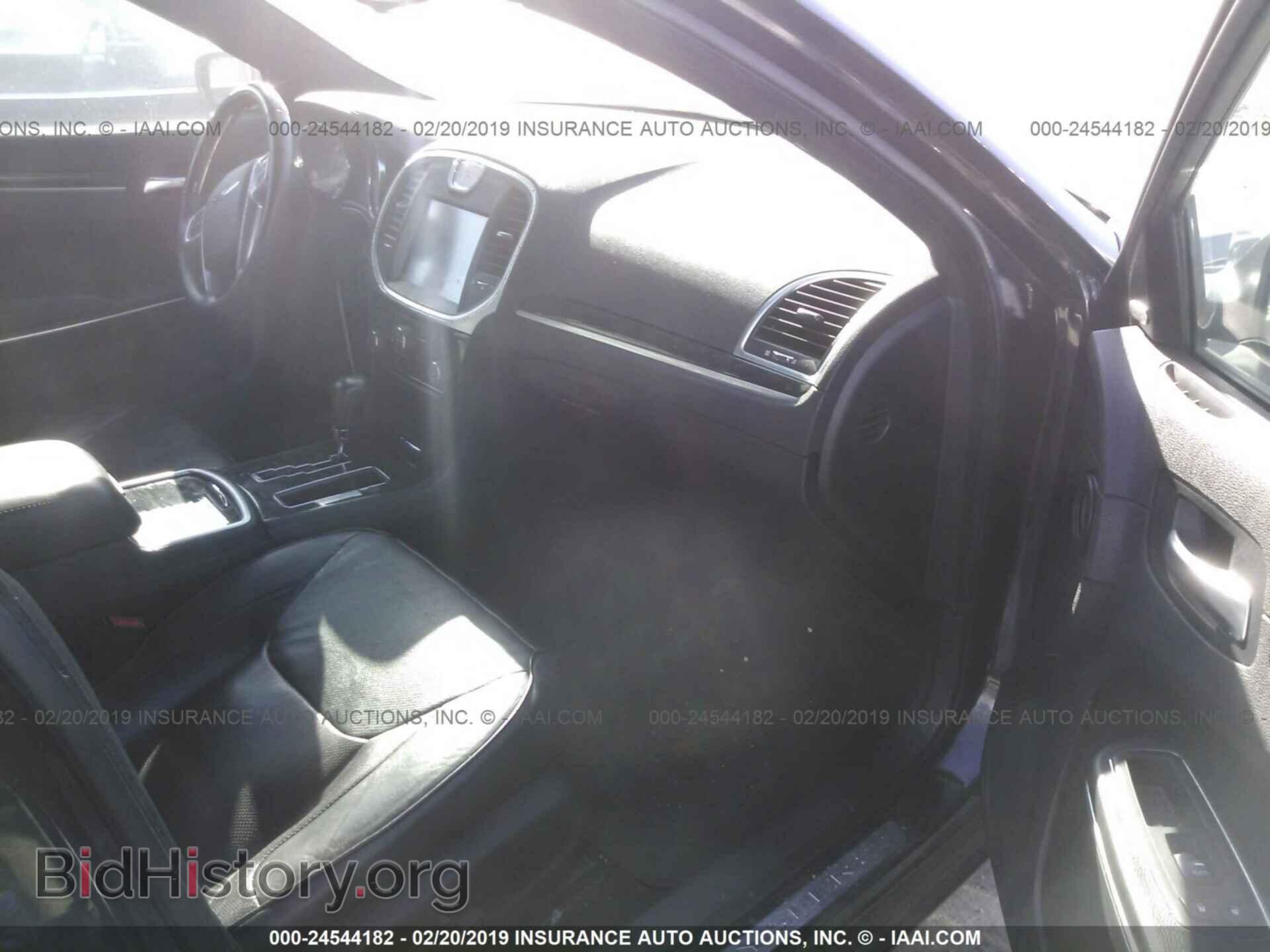 2012 CHRYSLER 300C - VIN: 2C3CCAET0CH308710 - Фото 5