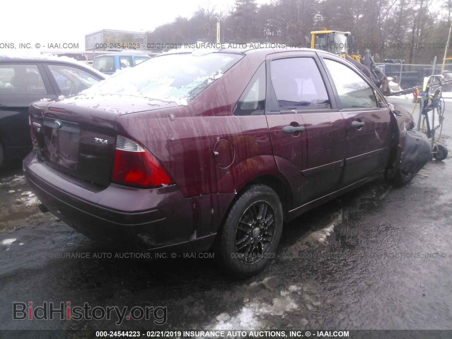 2006 FORD FOCUS - VIN: 1FAFP34N36W212402 - Фото 4