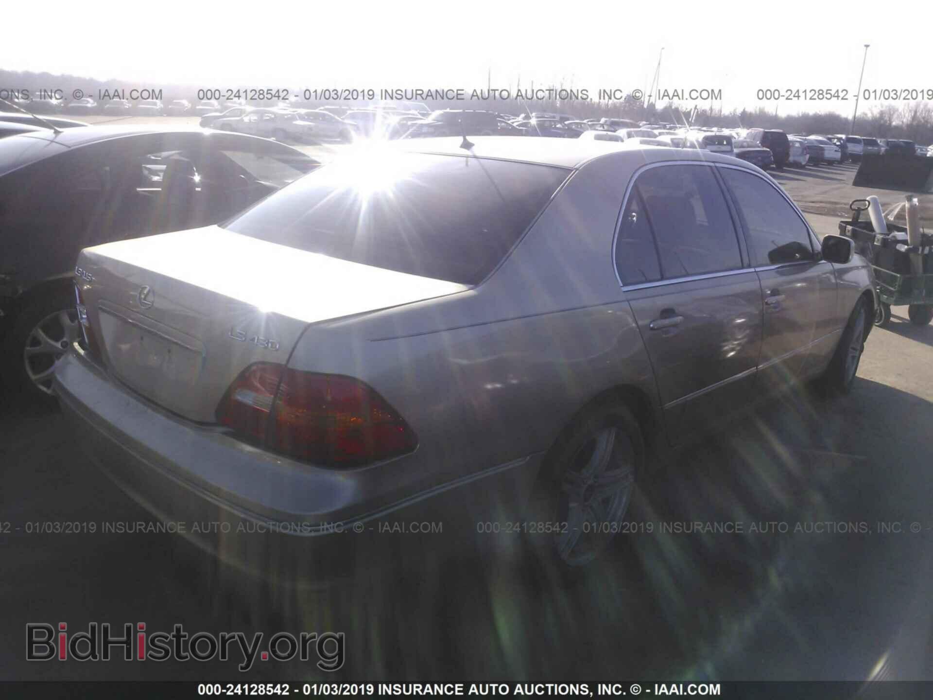 2001 LEXUS LS - VIN: JTHBN30F810032582 - Фото 4